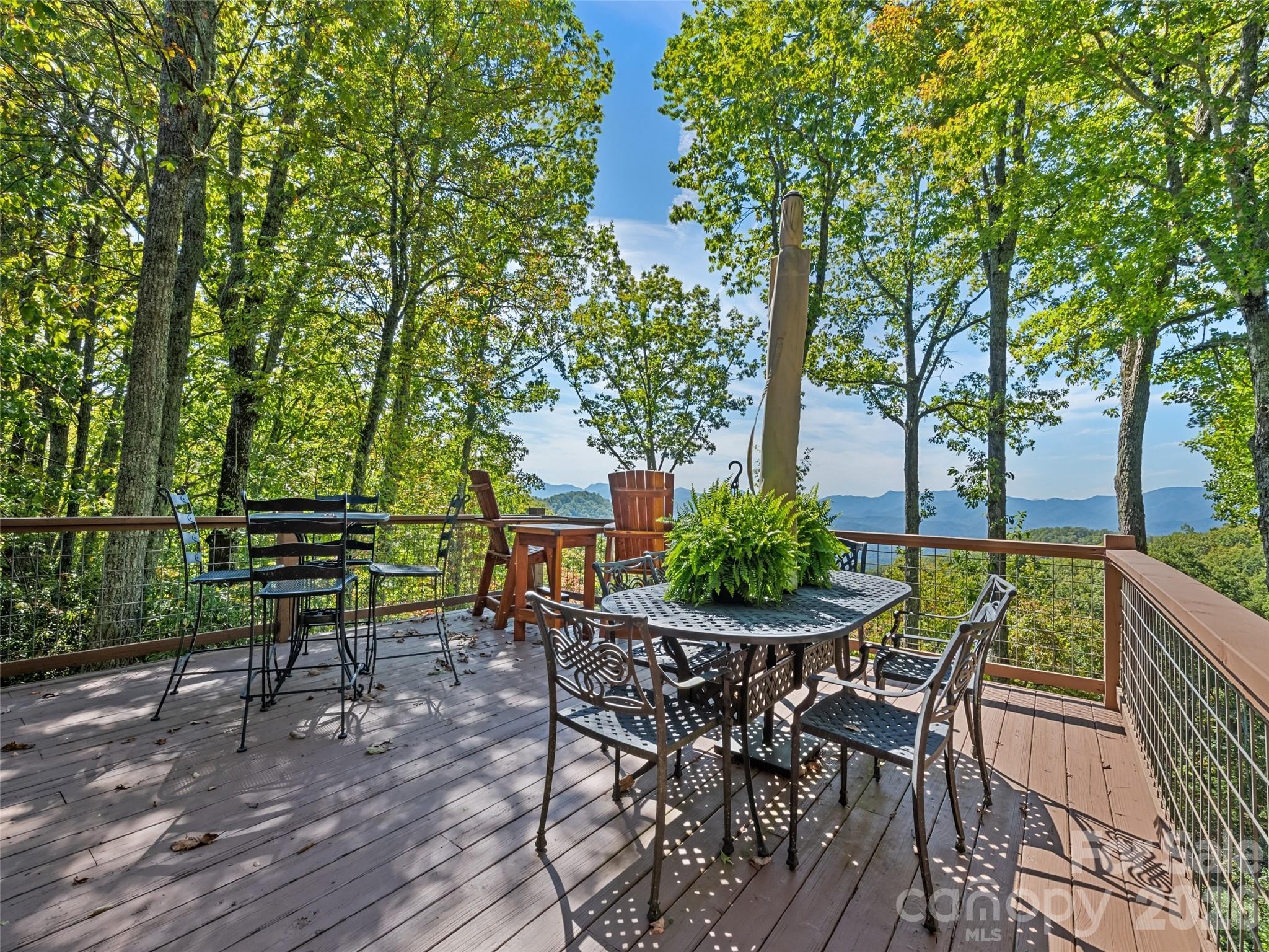 1635 Quest Ridge Property Photo 33