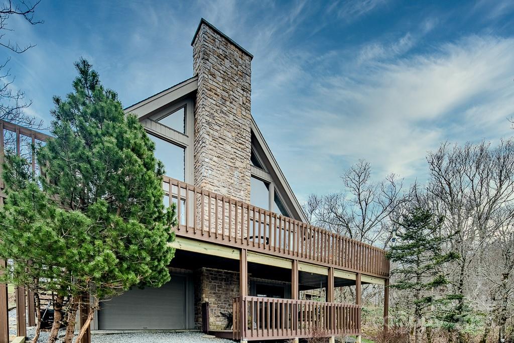 130 Skiway Circle Property Photo 4