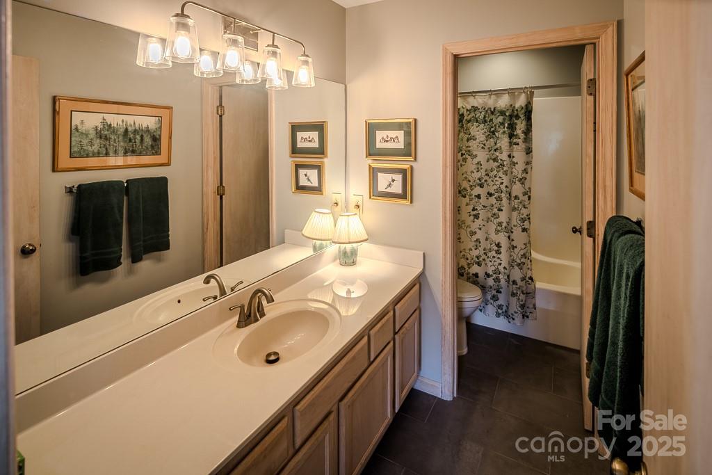 130 Skiway Circle Property Photo 14