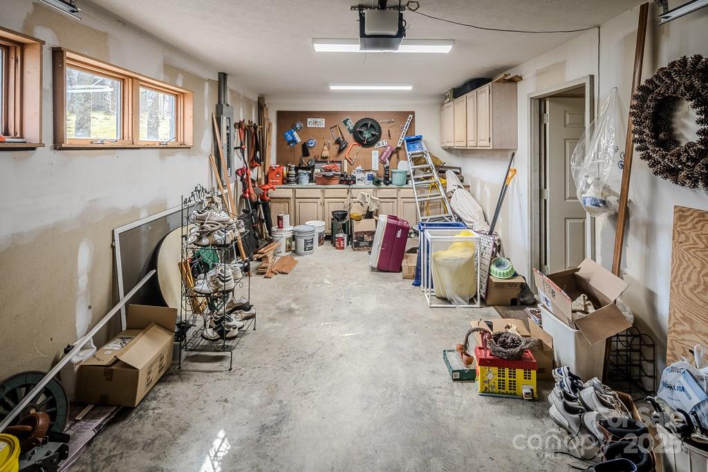 130 Skiway Circle Property Photo 32