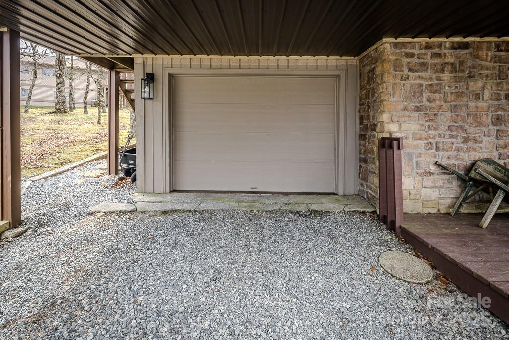 130 Skiway Circle Property Photo 34