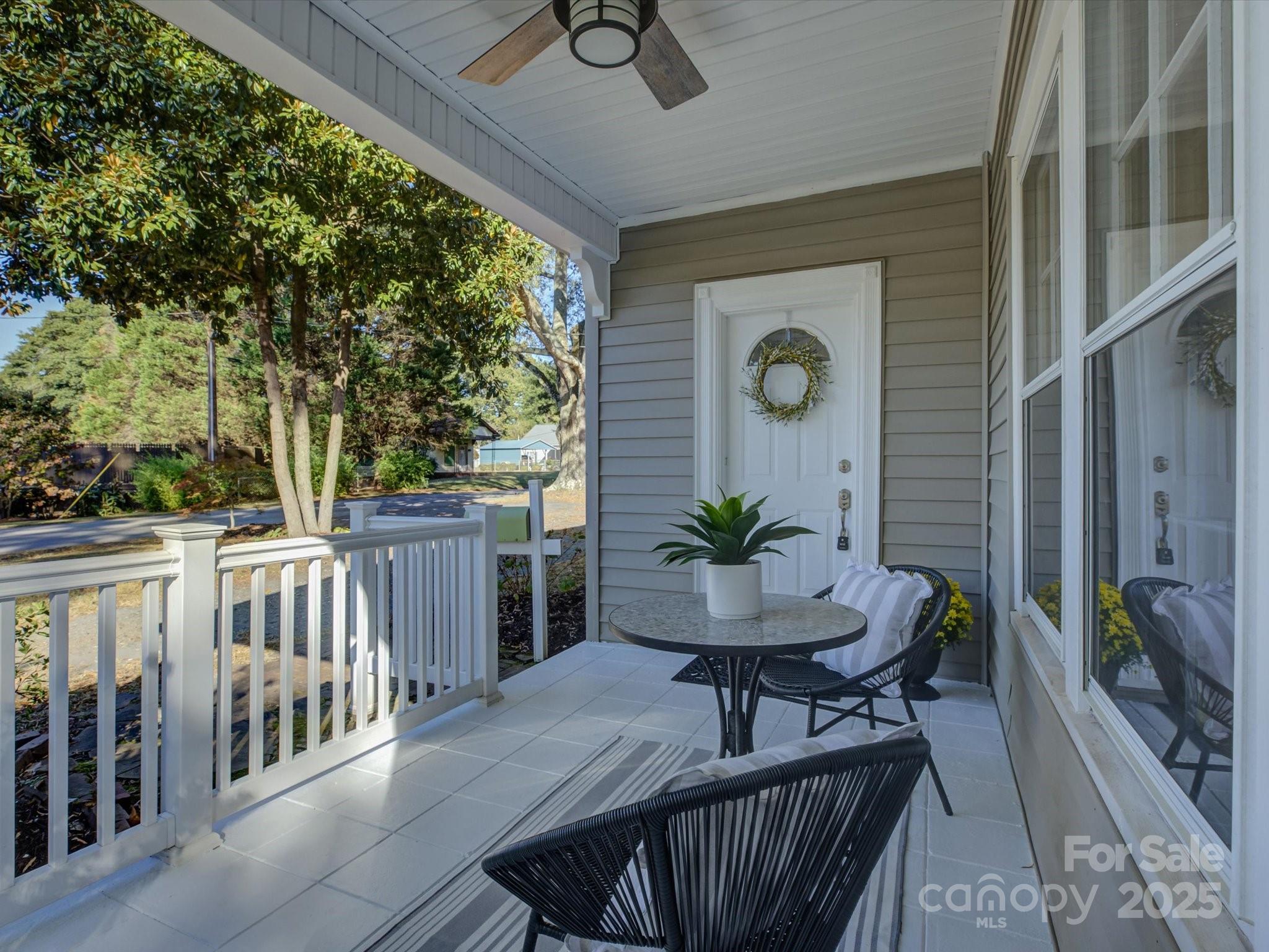 305 Park Drive Property Photo 6