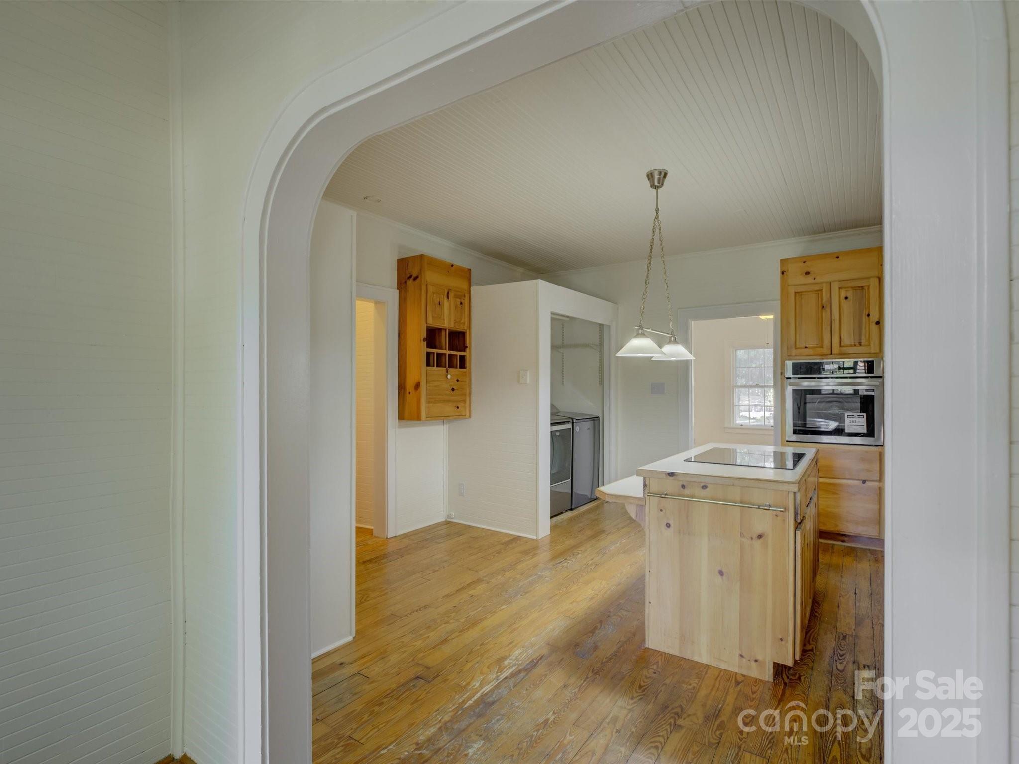 305 Park Drive Property Photo 21