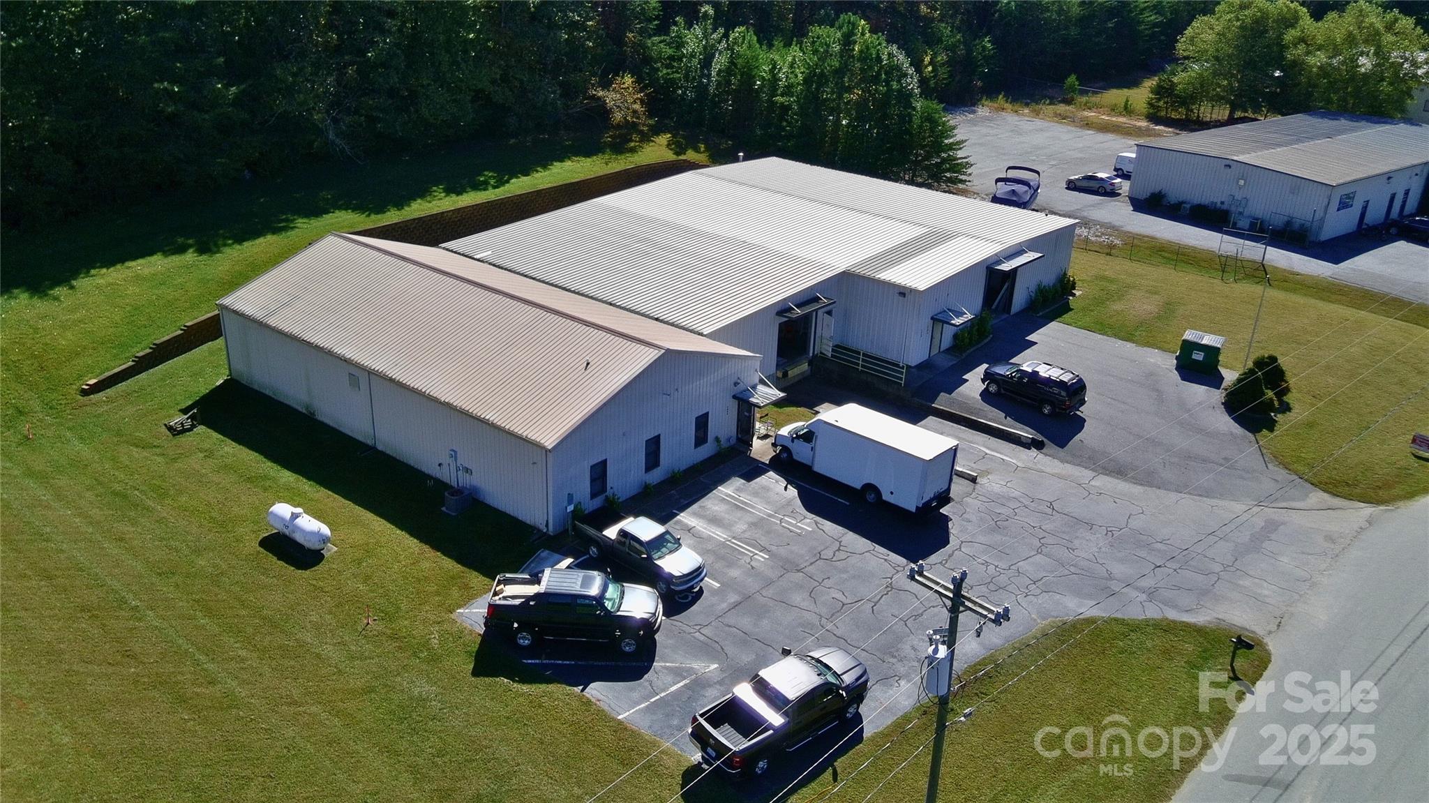 190 Joshua Court Property Photo 2