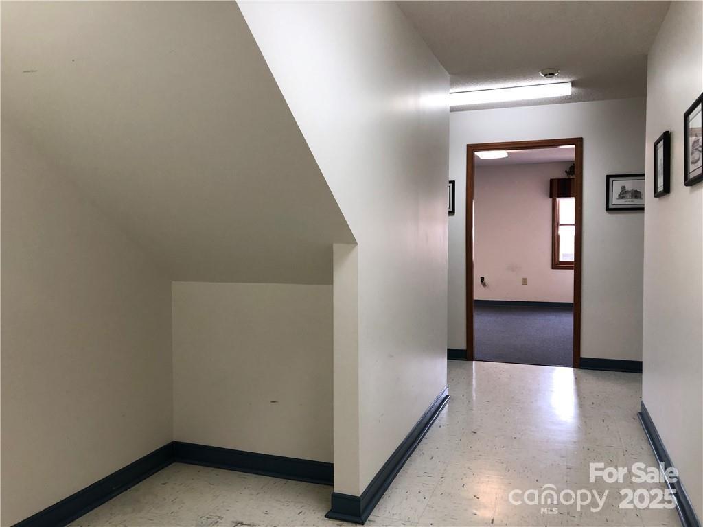 190 Joshua Court Property Photo 15