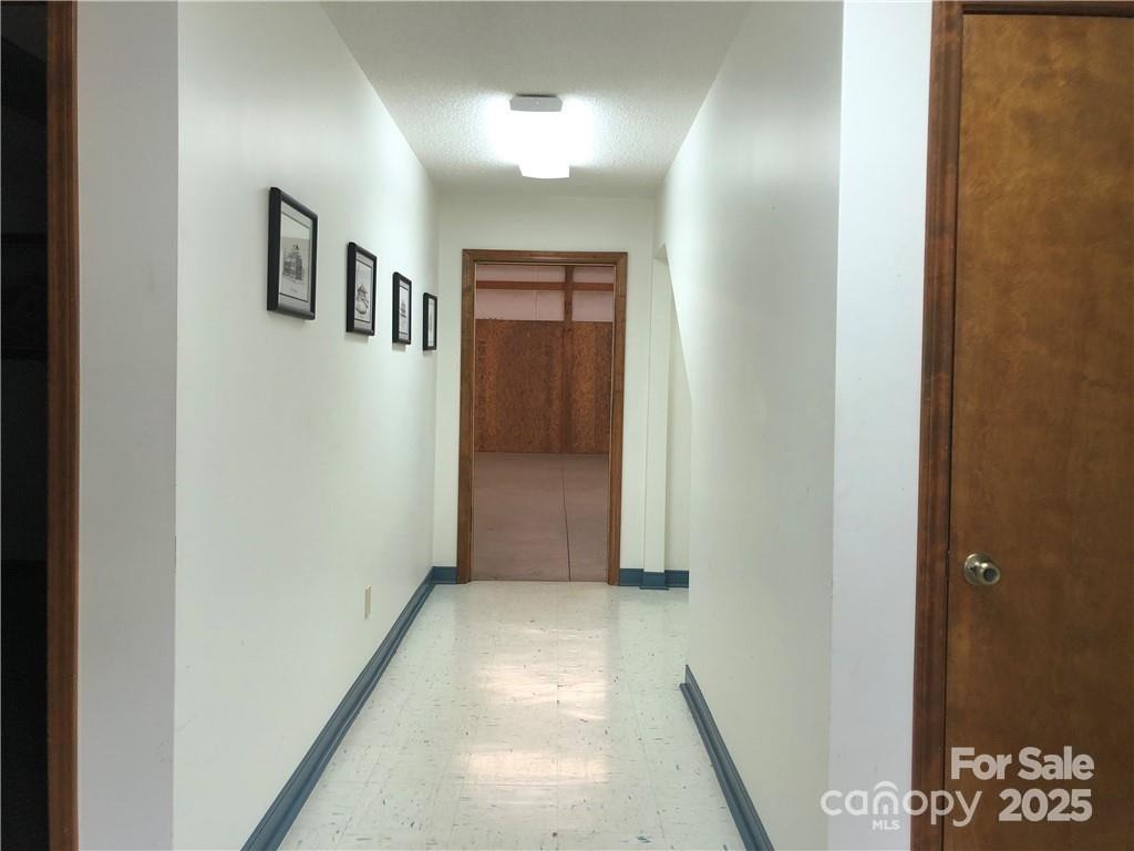 190 Joshua Court Property Photo 16