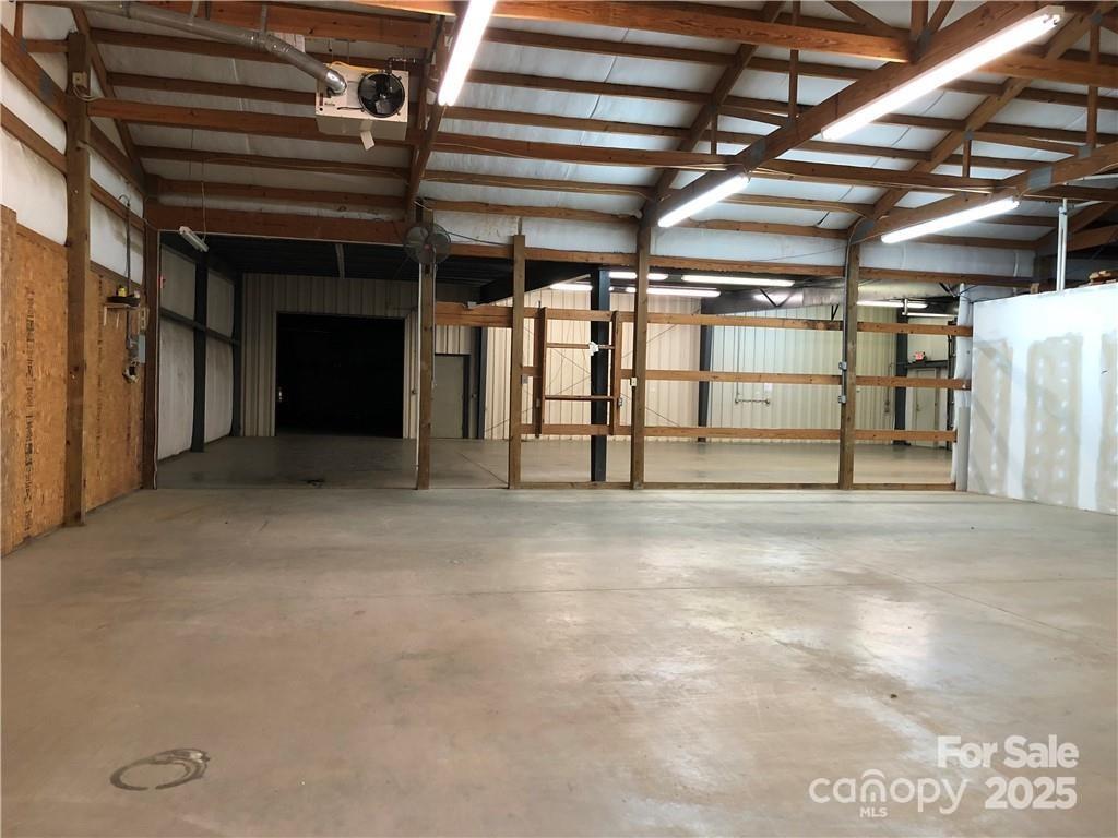 190 Joshua Court Property Photo 18