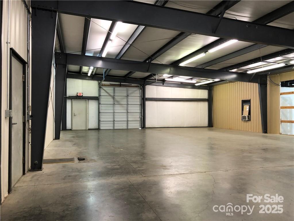 190 Joshua Court Property Photo 23