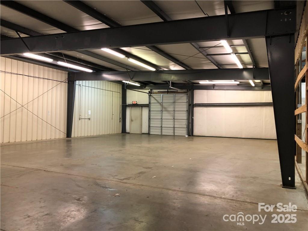 190 Joshua Court Property Photo 28