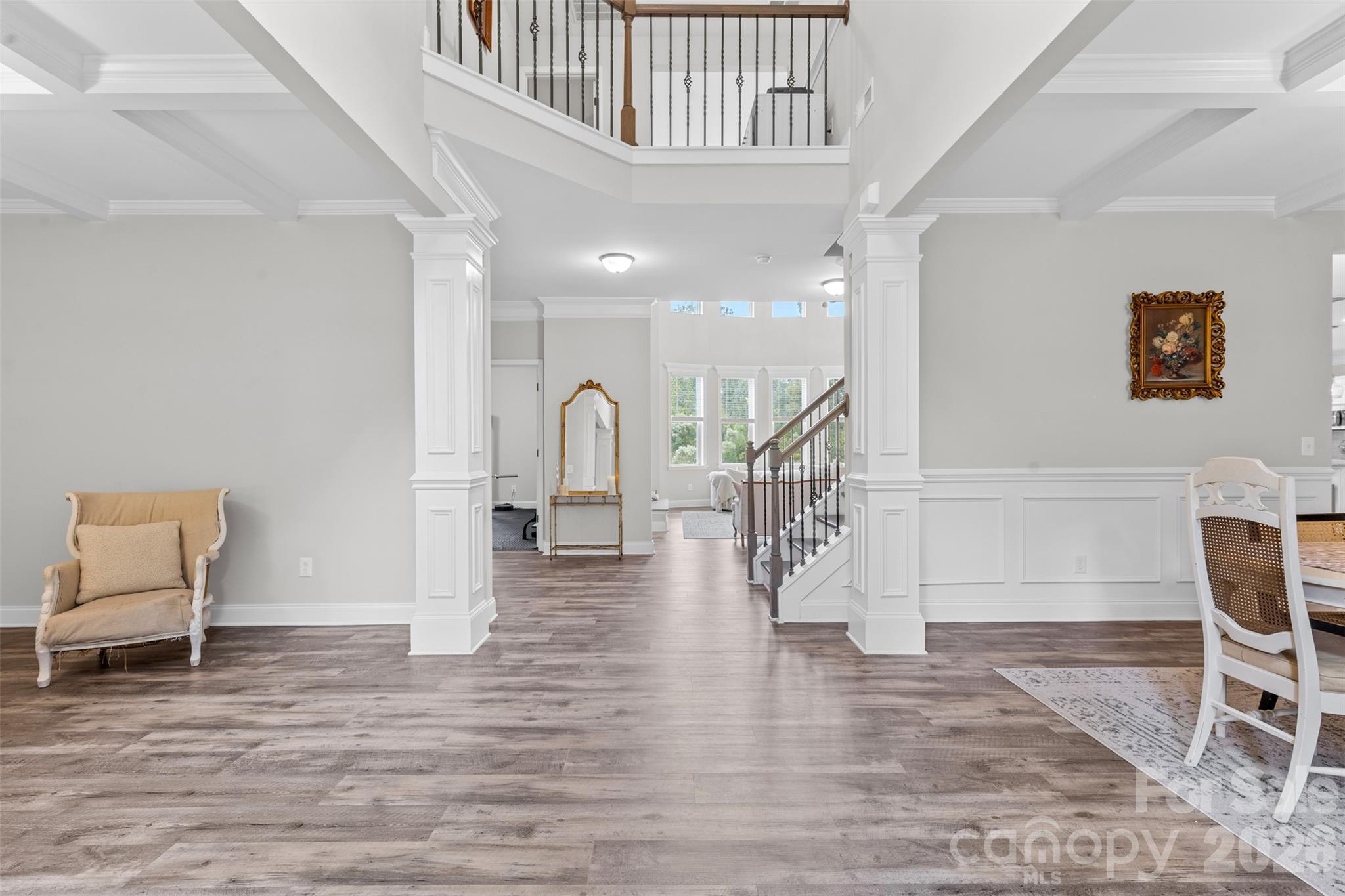 2633 Lakefront Drive Property Photo 4