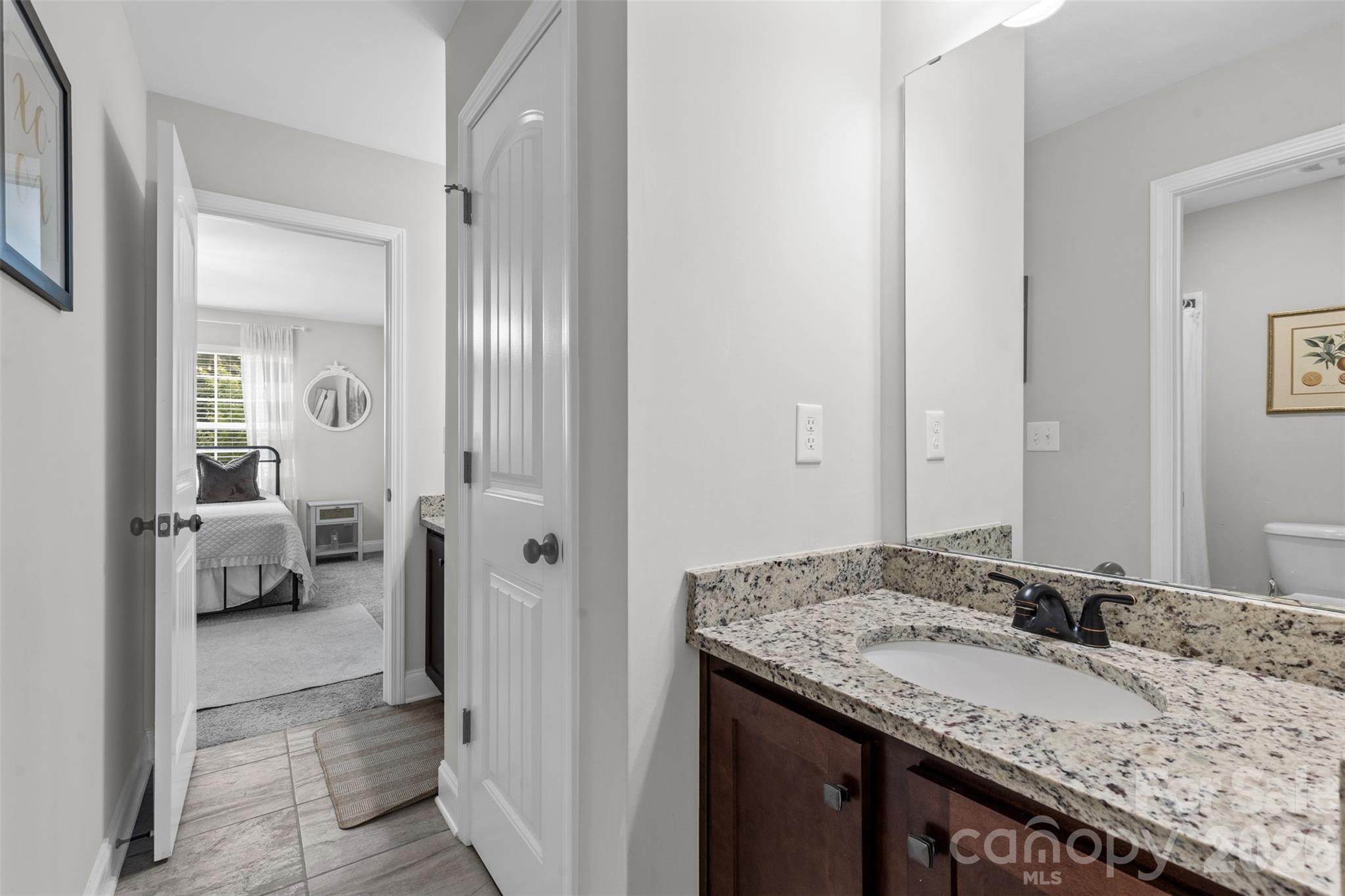 2633 Lakefront Drive Property Photo 29