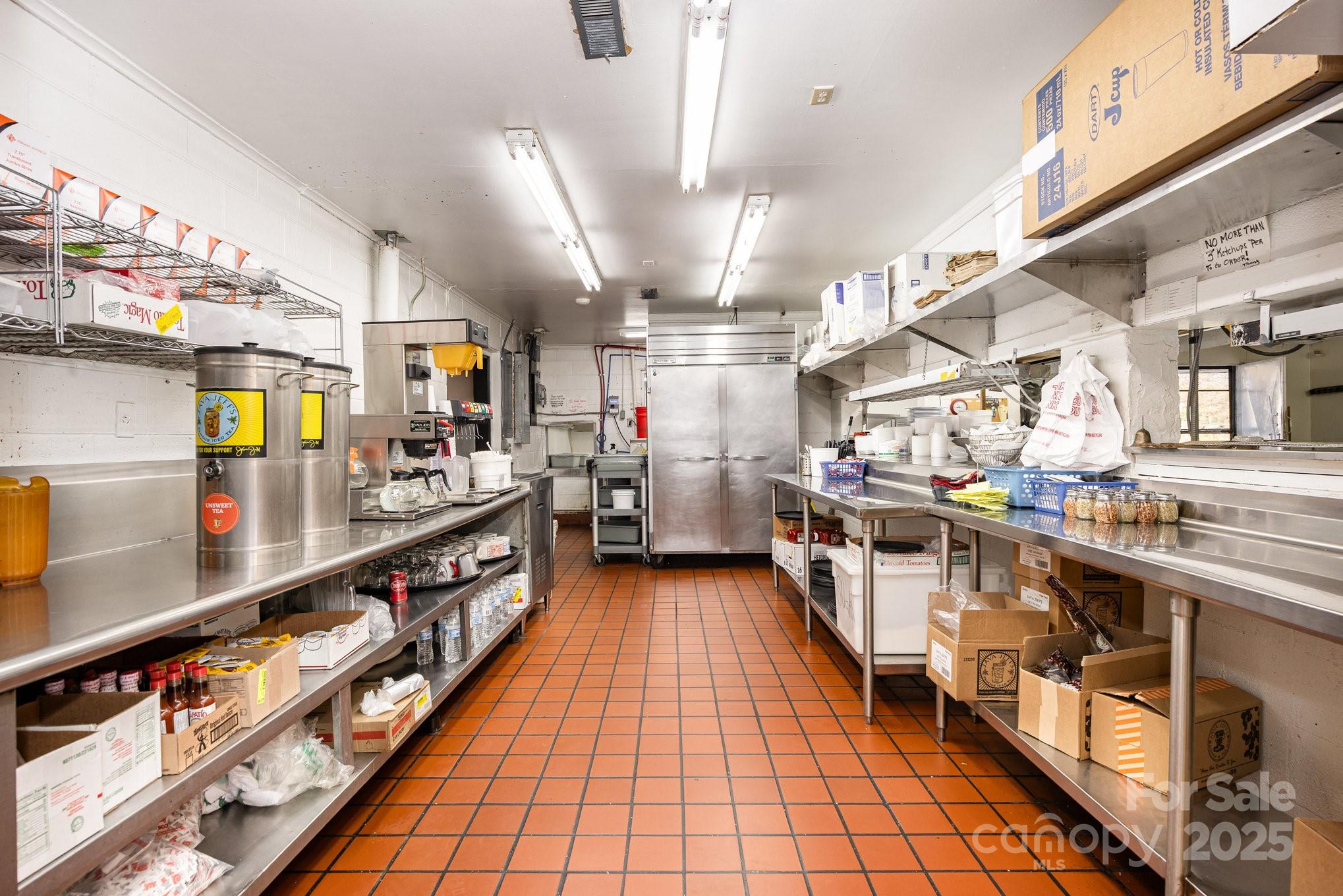 0000 Statesville Boulevard Property Photo 6