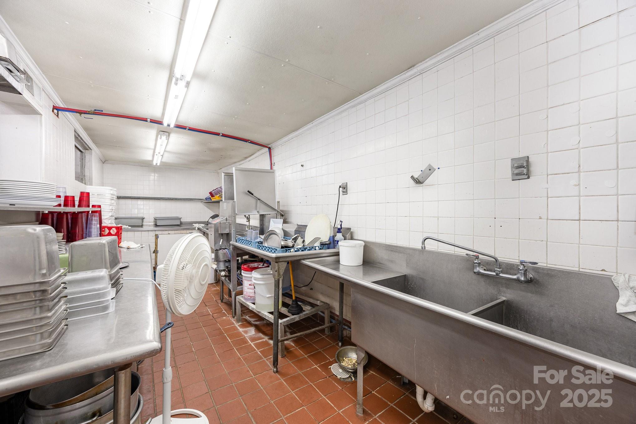 0000 Statesville Boulevard Property Photo 8