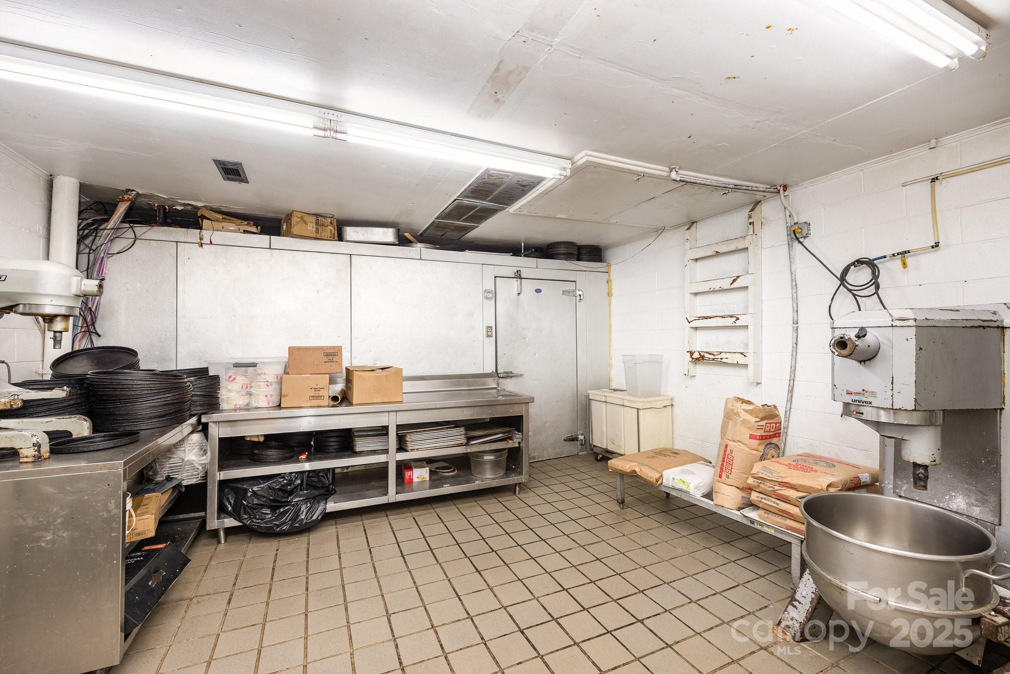 0000 Statesville Boulevard Property Photo 12