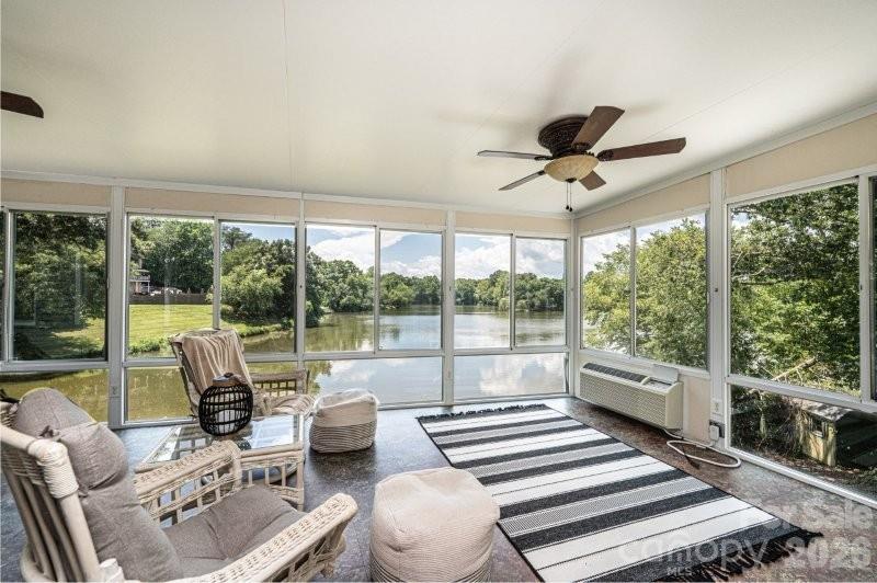 10 Riverview Circle Property Photo 22