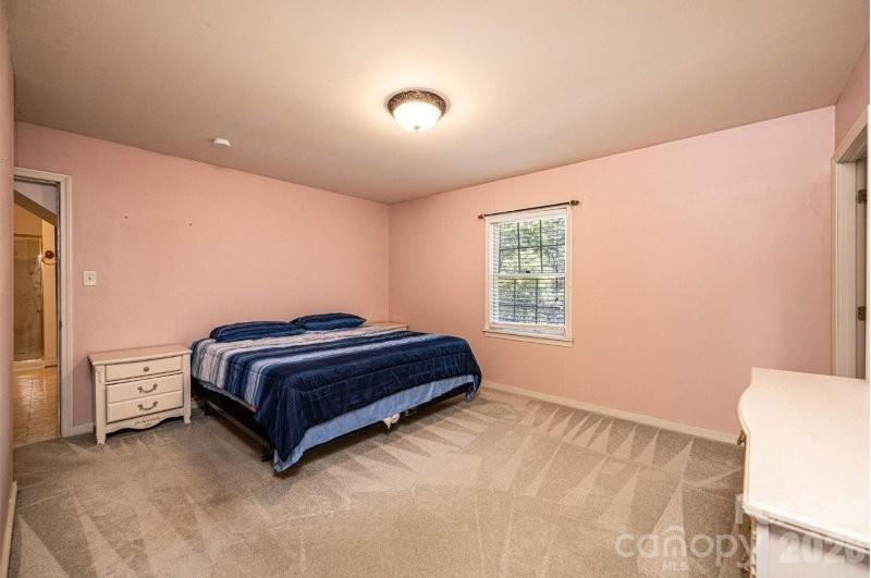 10 Riverview Circle Property Photo 30