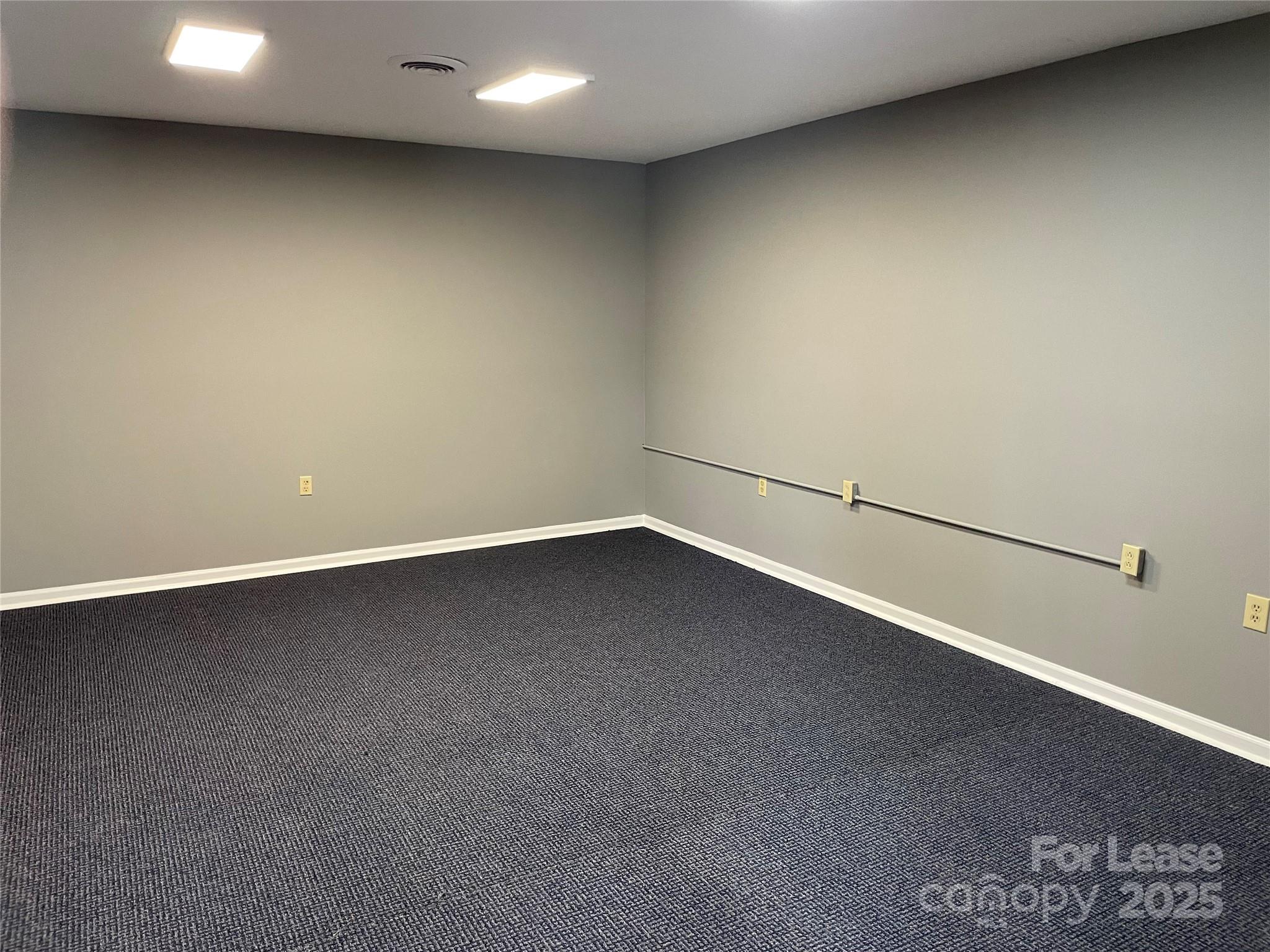 907 Bessemer City Road Property Photo 8