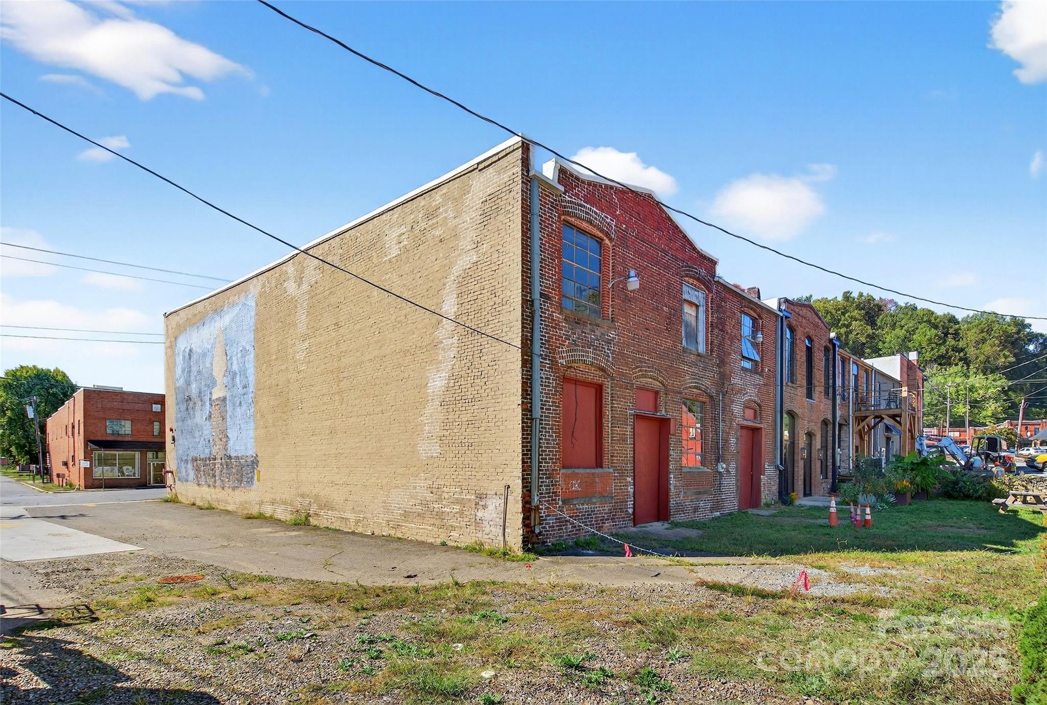 47 Catawba Avenue Property Photo 6