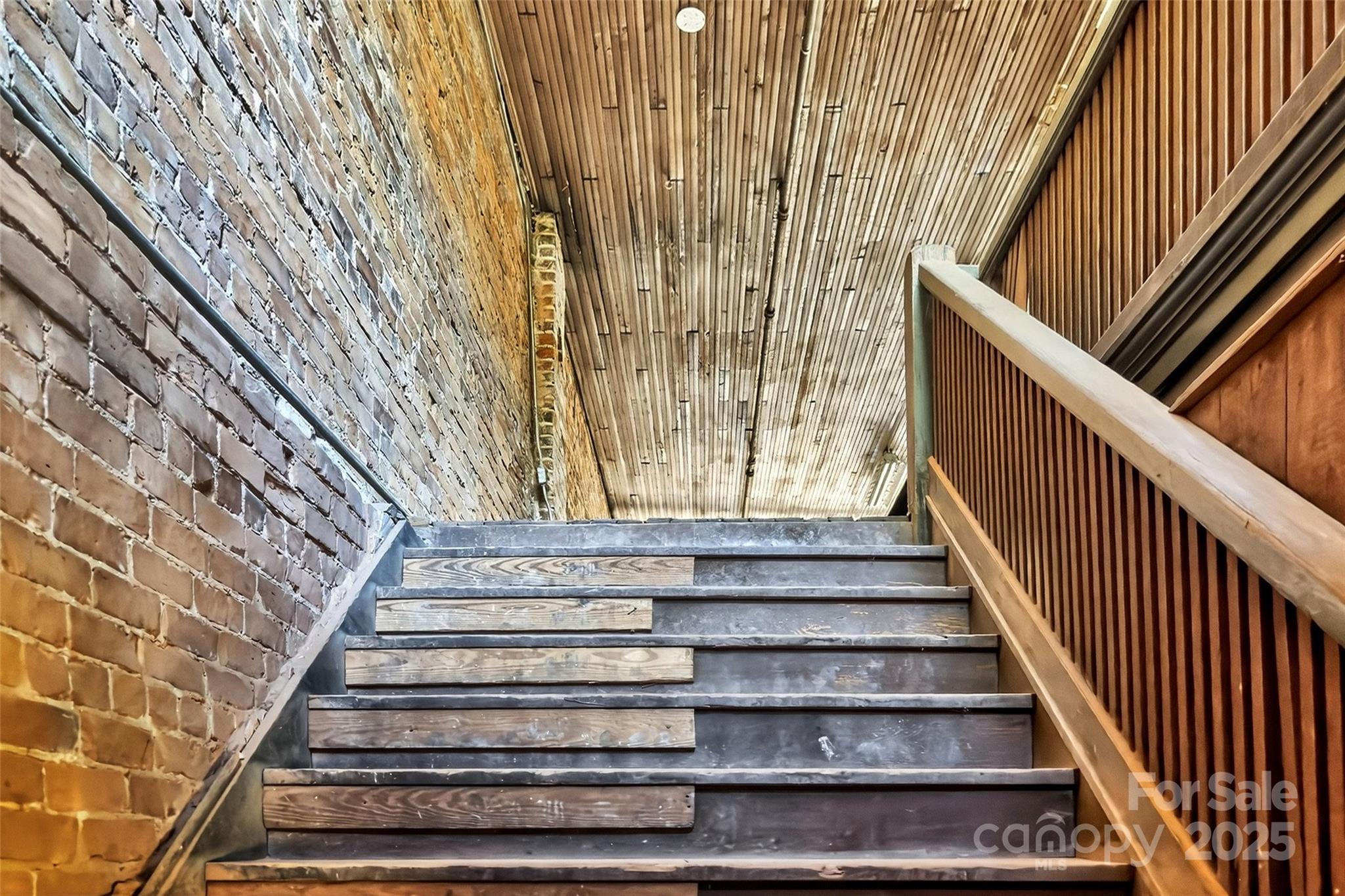 47 Catawba Avenue Property Photo 20