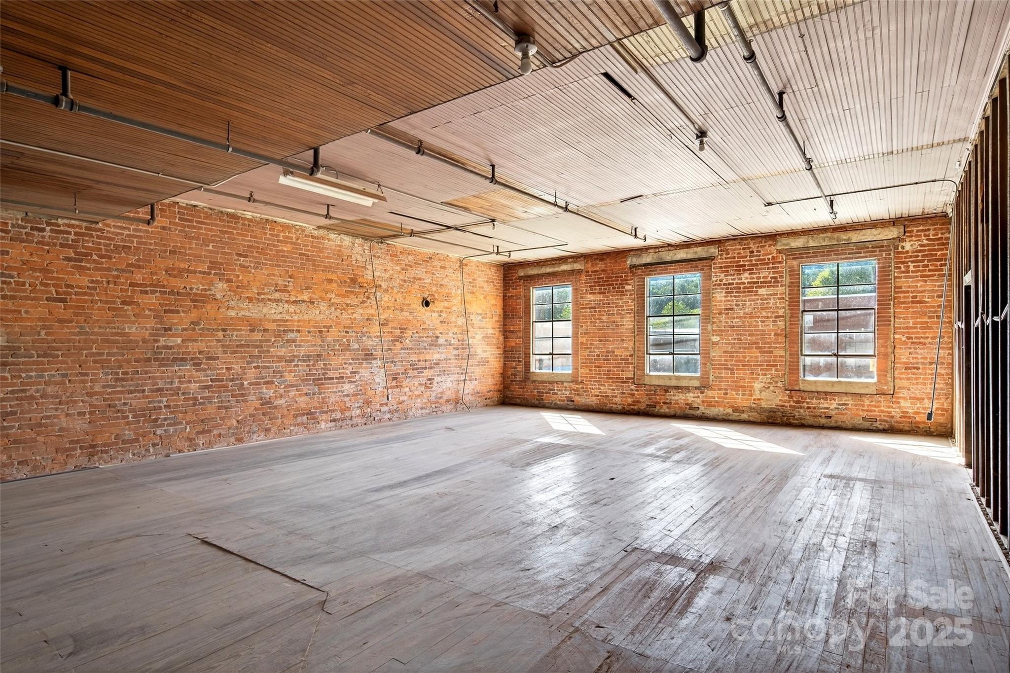 47 Catawba Avenue Property Photo 24