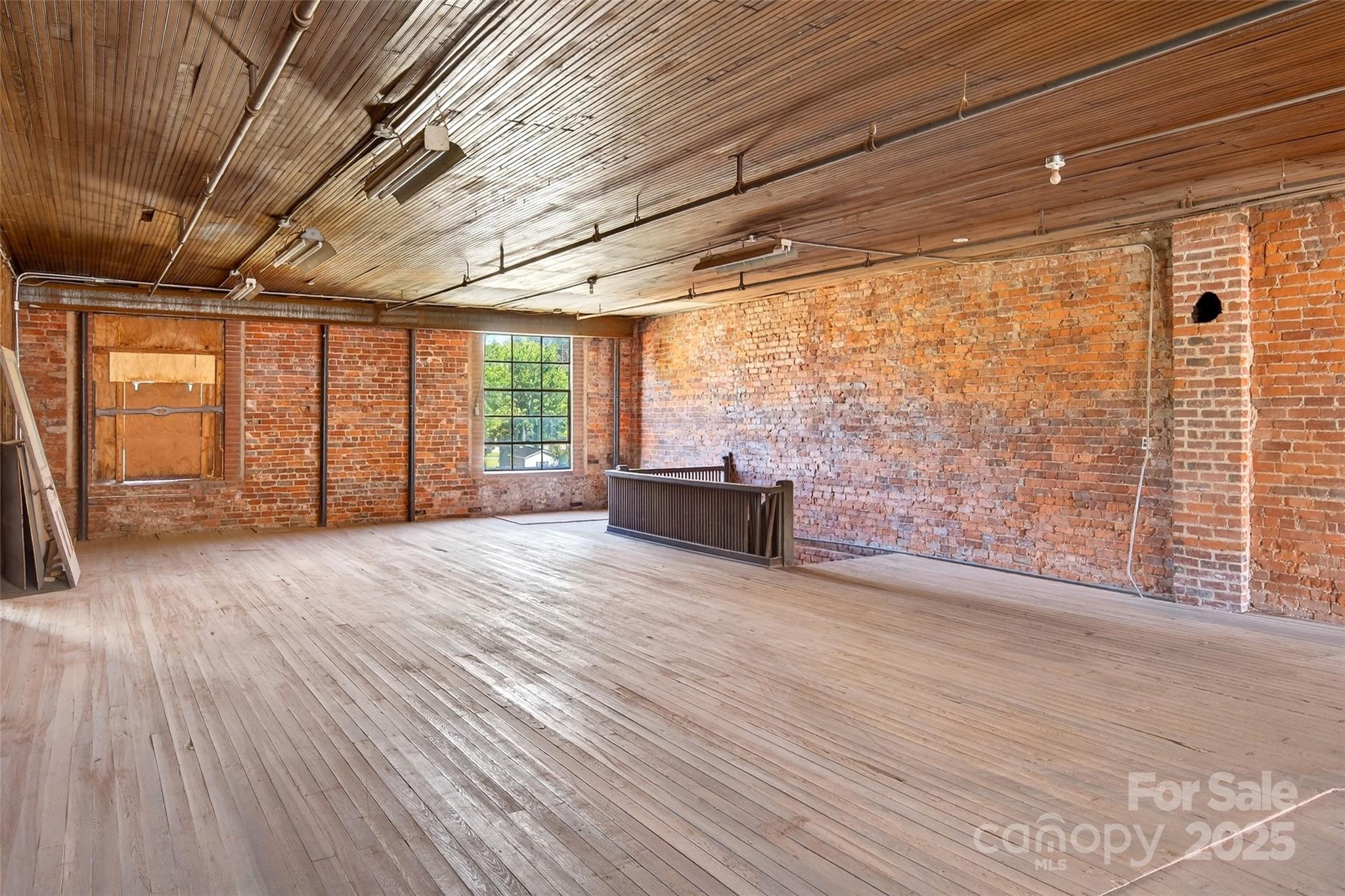 47 Catawba Avenue Property Photo 27