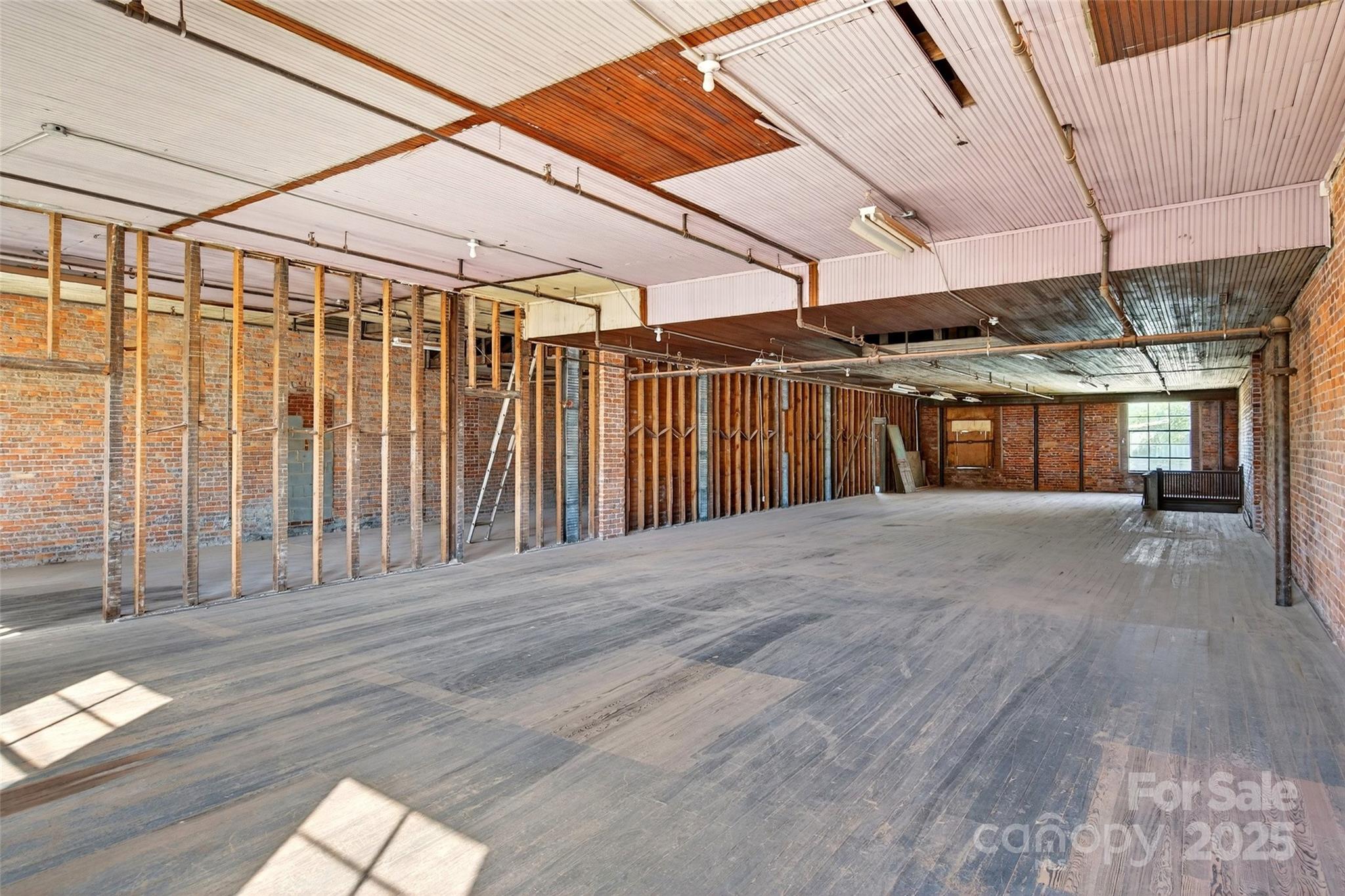 47 Catawba Avenue Property Photo 33