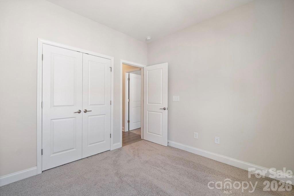 4028 Hidden Oaks Drive Property Photo 20