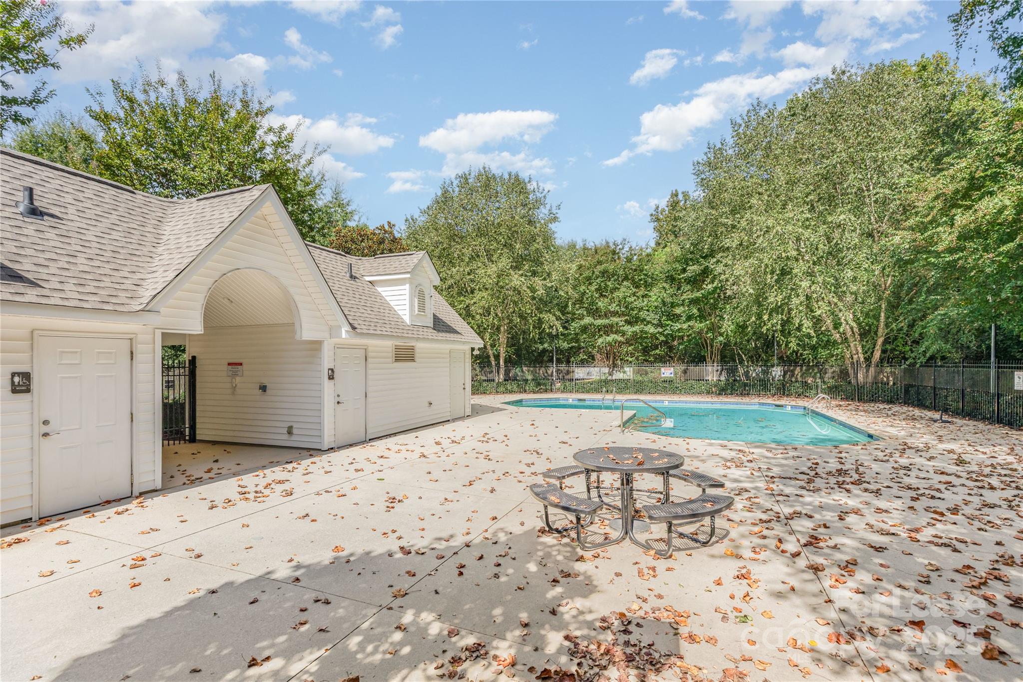 205 Limerick Road D Property Photo 26