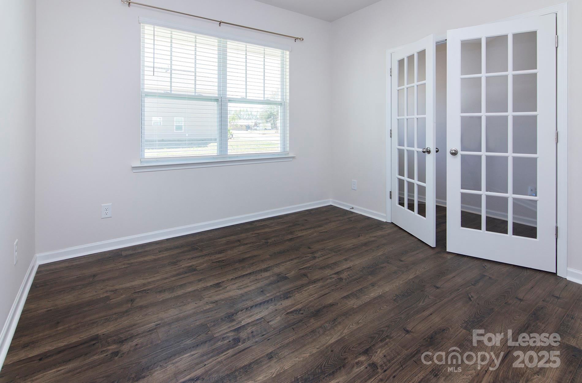 11105 Austin Estates Drive Property Photo 4