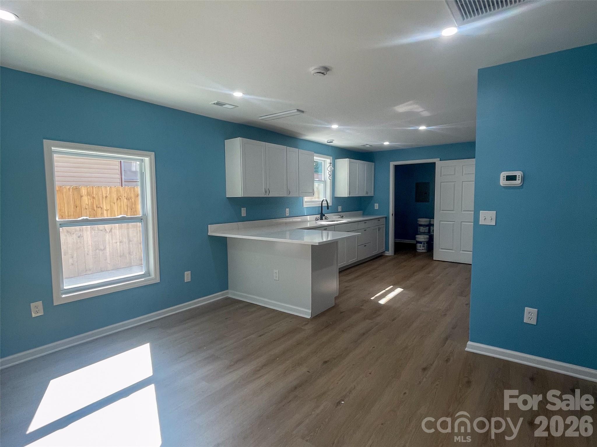 433 Clinton Avenue Property Photo 10