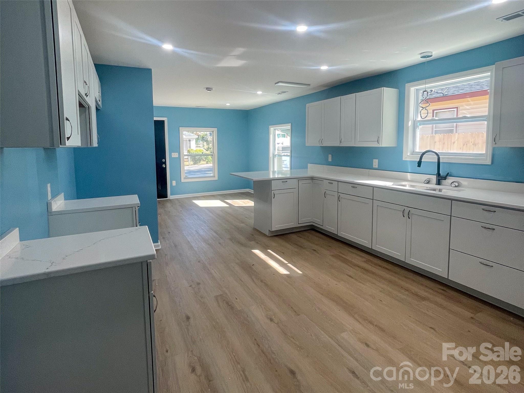 433 Clinton Avenue Property Photo 12