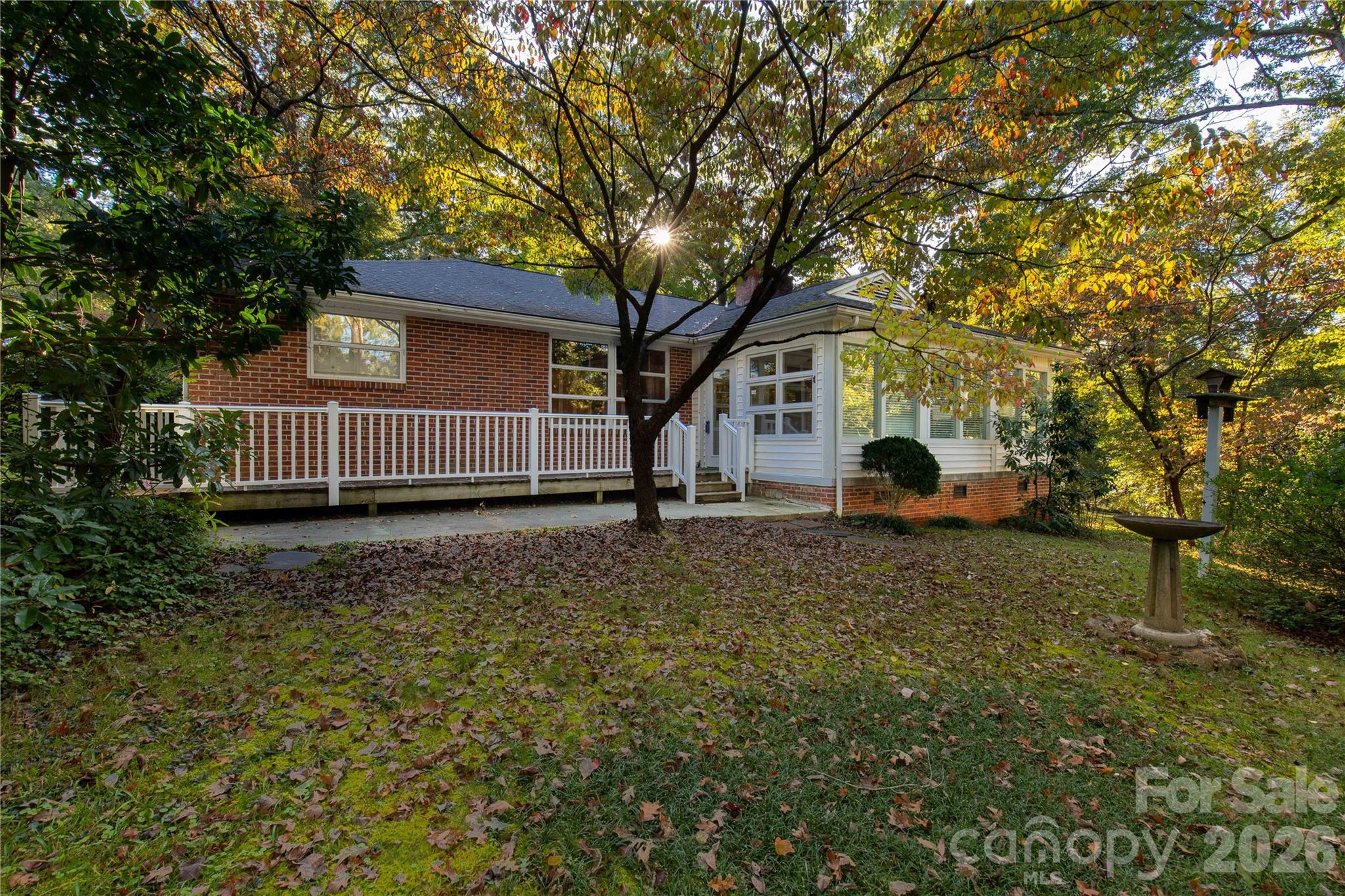 406 N Pine Street Property Photo 5