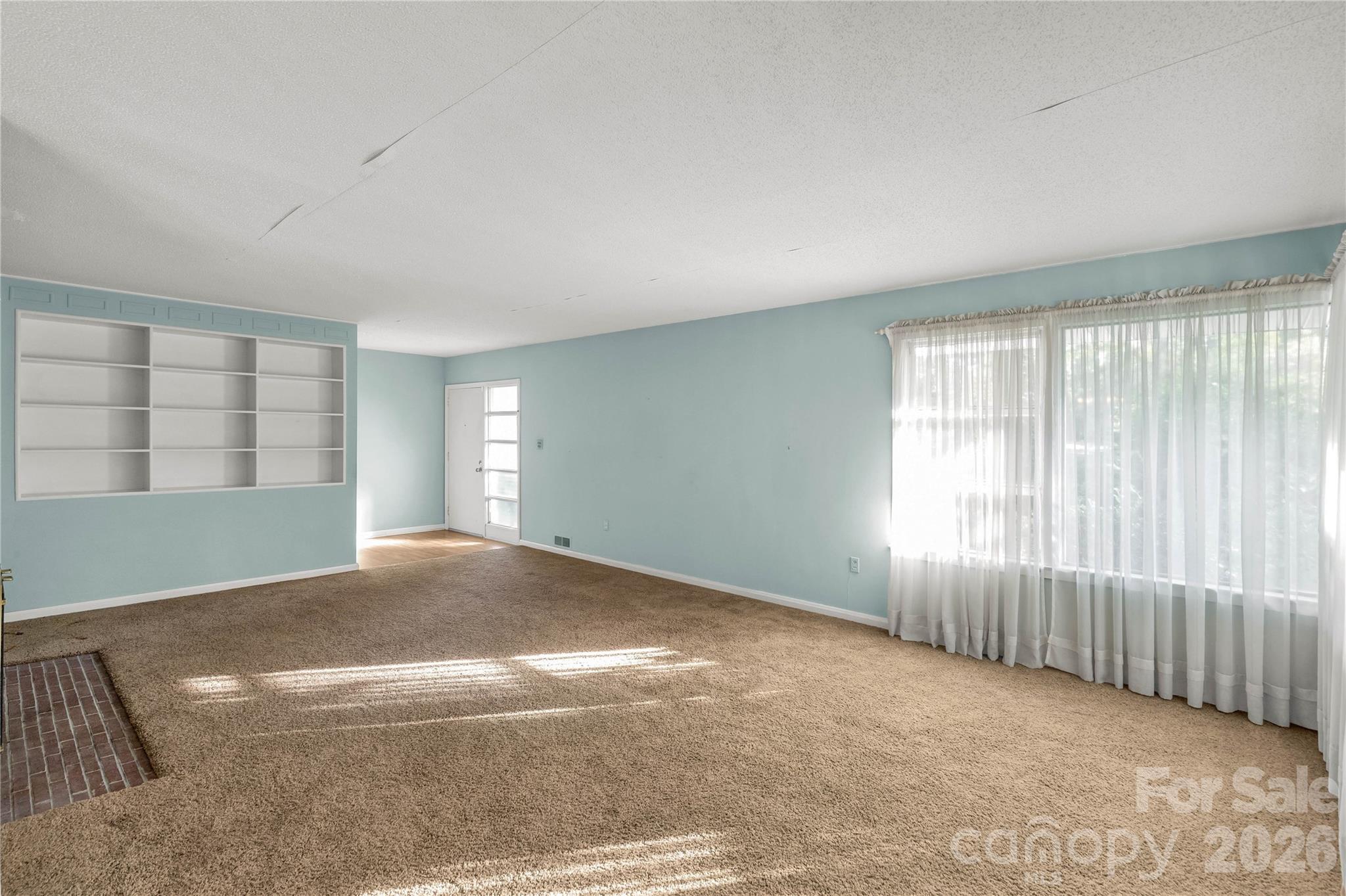 406 N Pine Street Property Photo 14