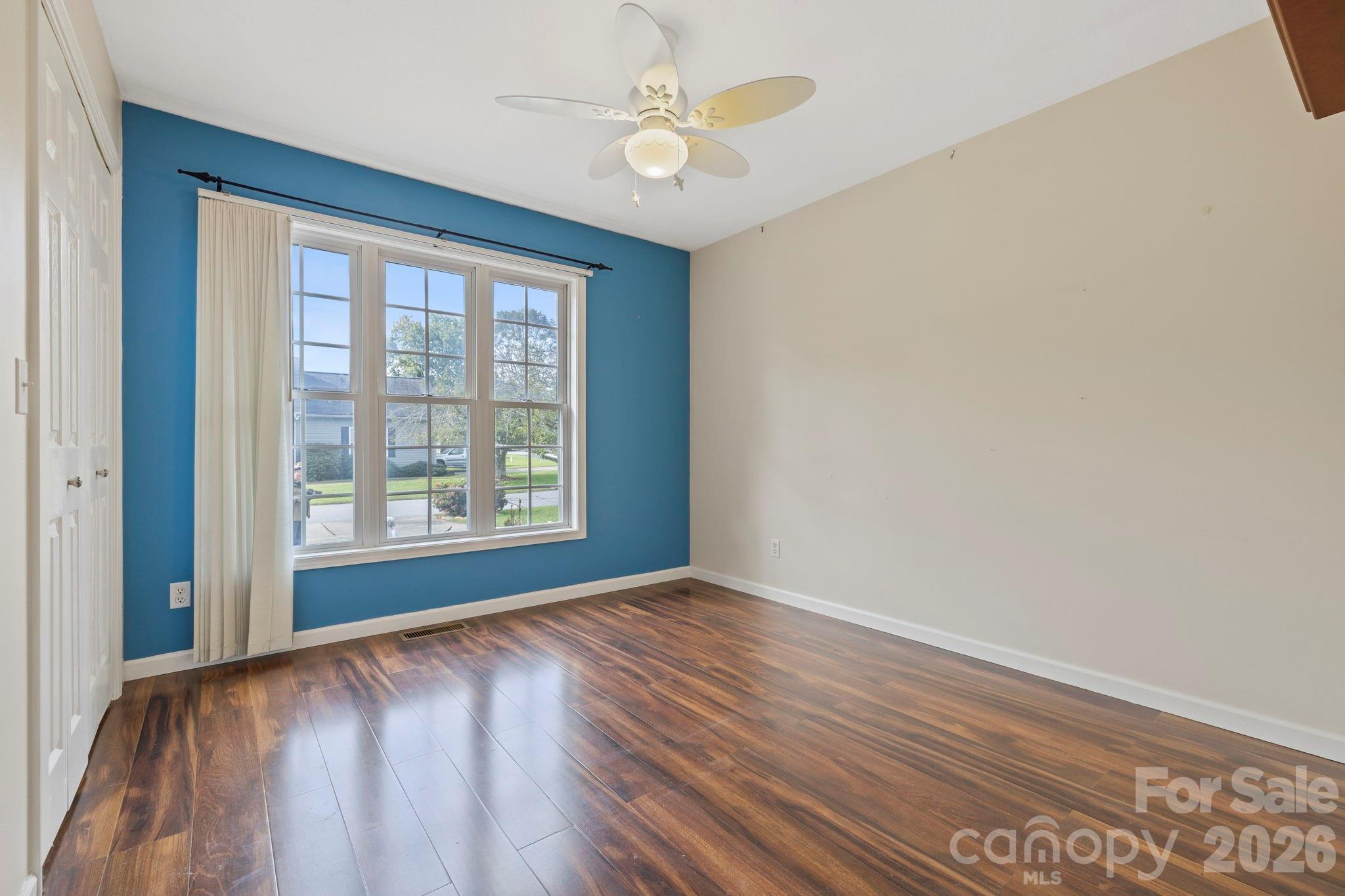 372 Kingfisher Lane Property Photo 15