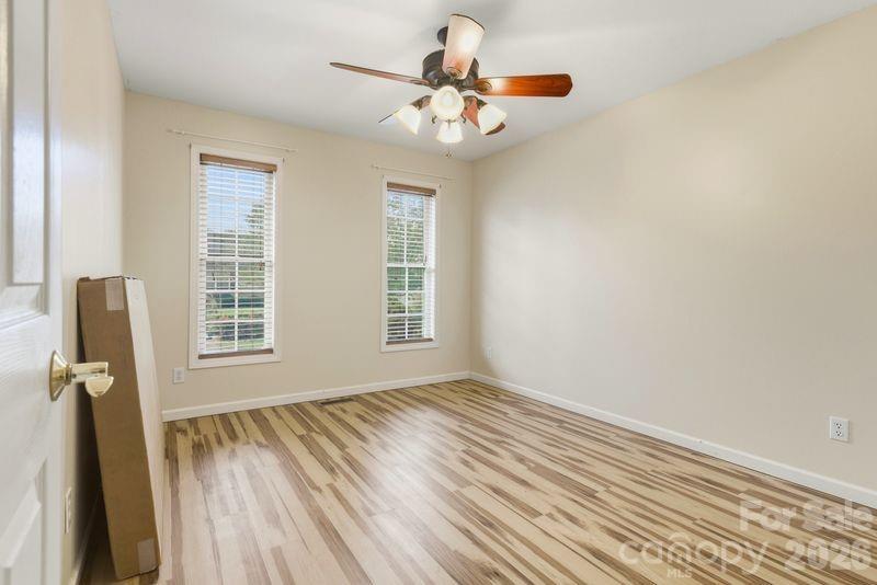 372 Kingfisher Lane Property Photo 17