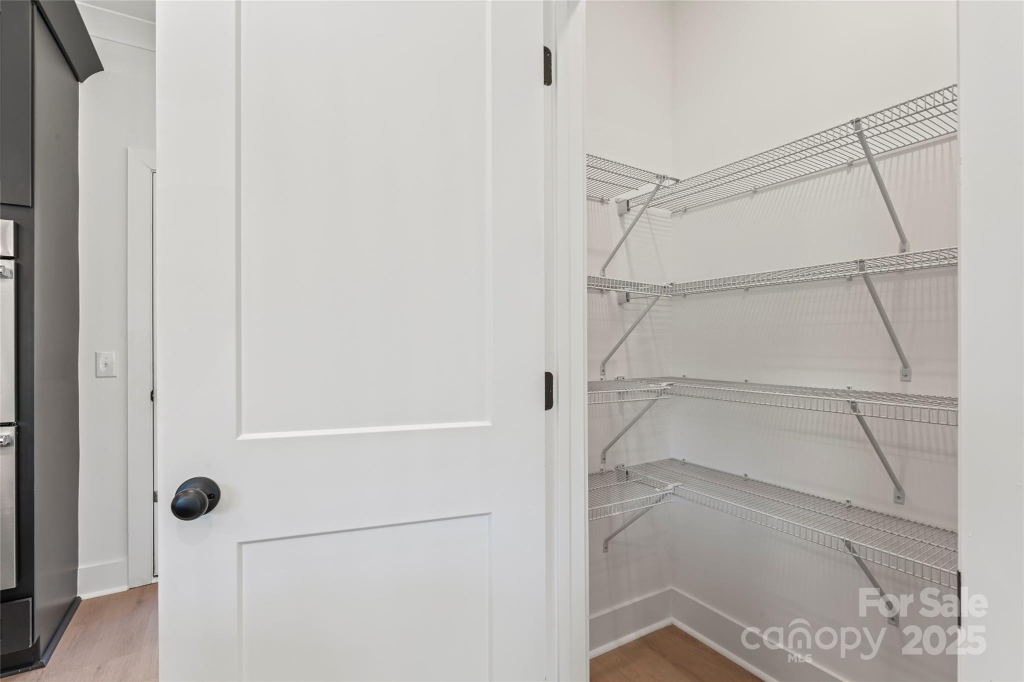 430 Bogue Drive 24 Property Photo 14