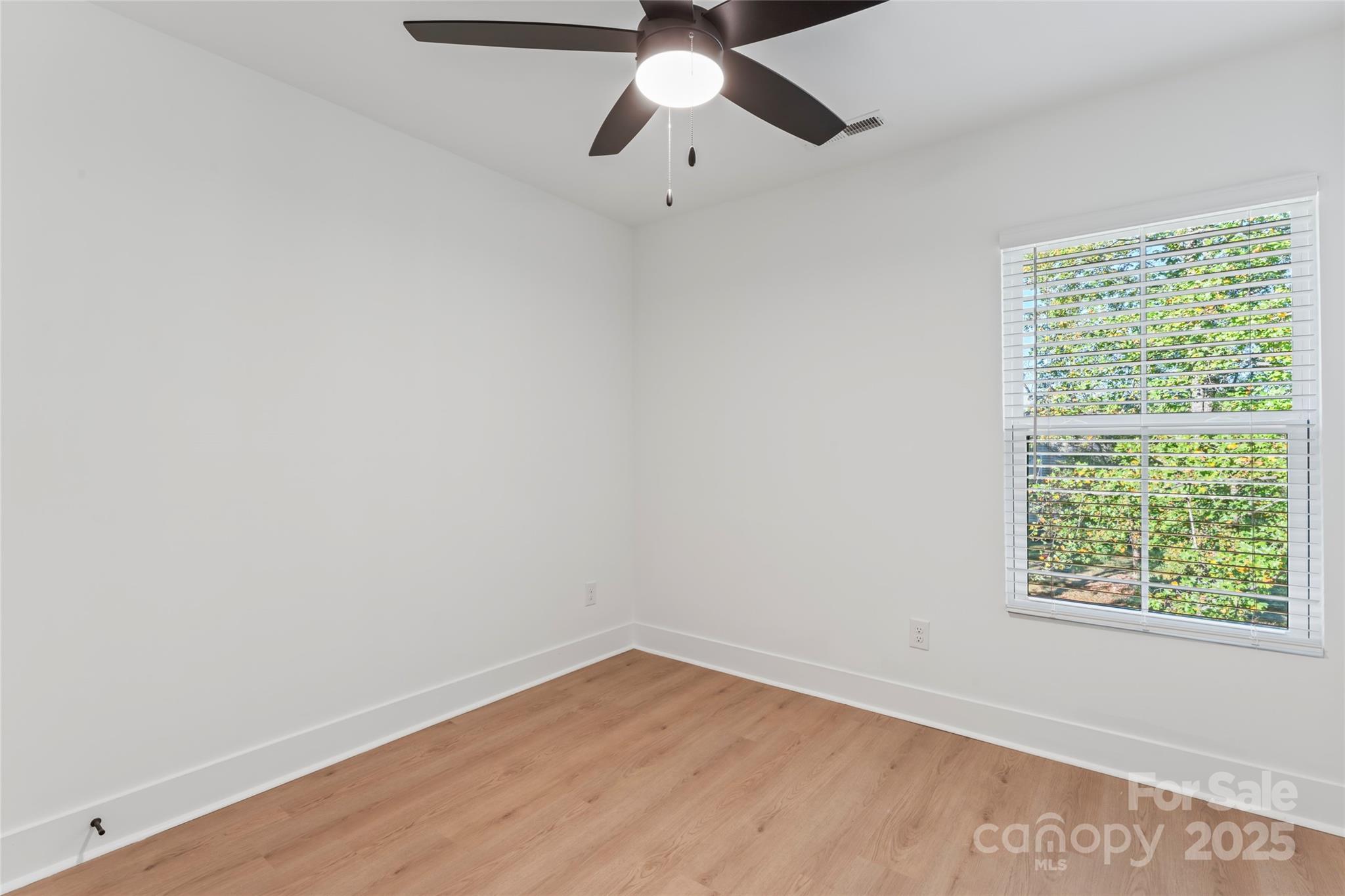 430 Bogue Drive 24 Property Photo 35