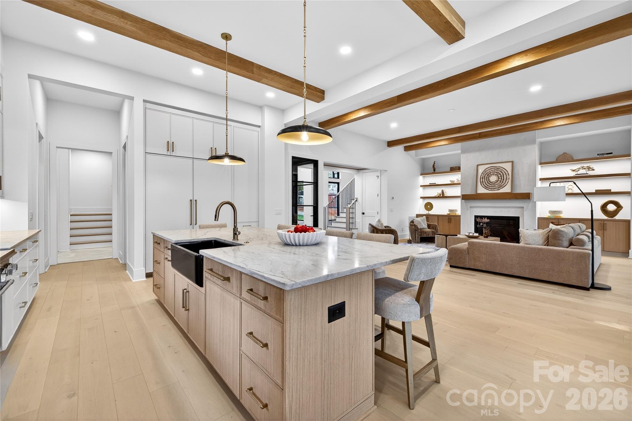 1209 Meadowood Lane Property Photo 17