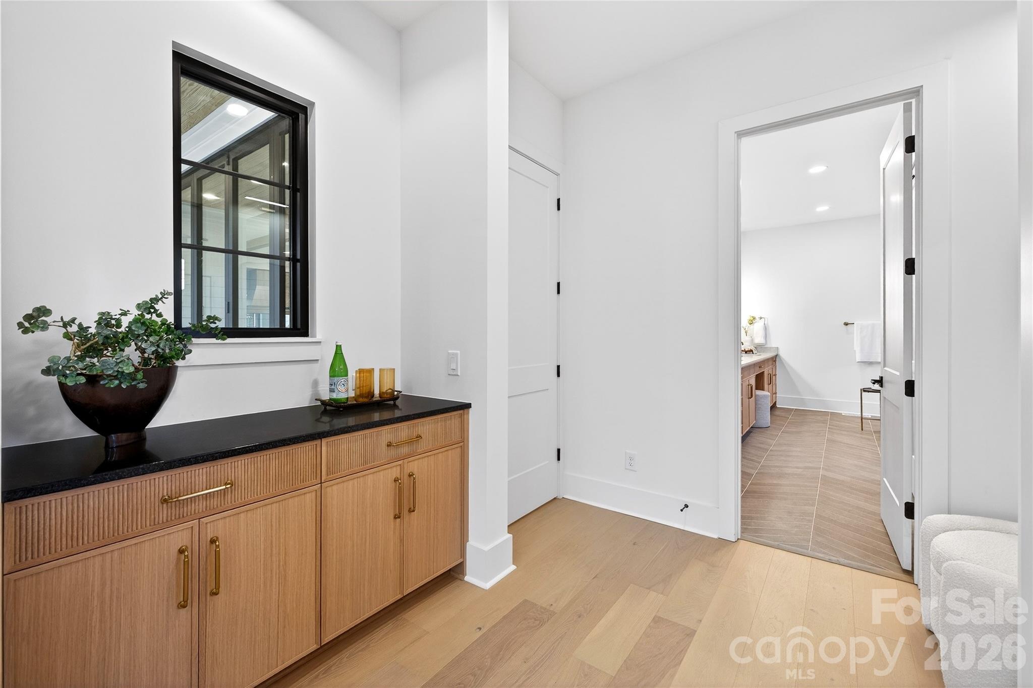 1209 Meadowood Lane Property Photo 29