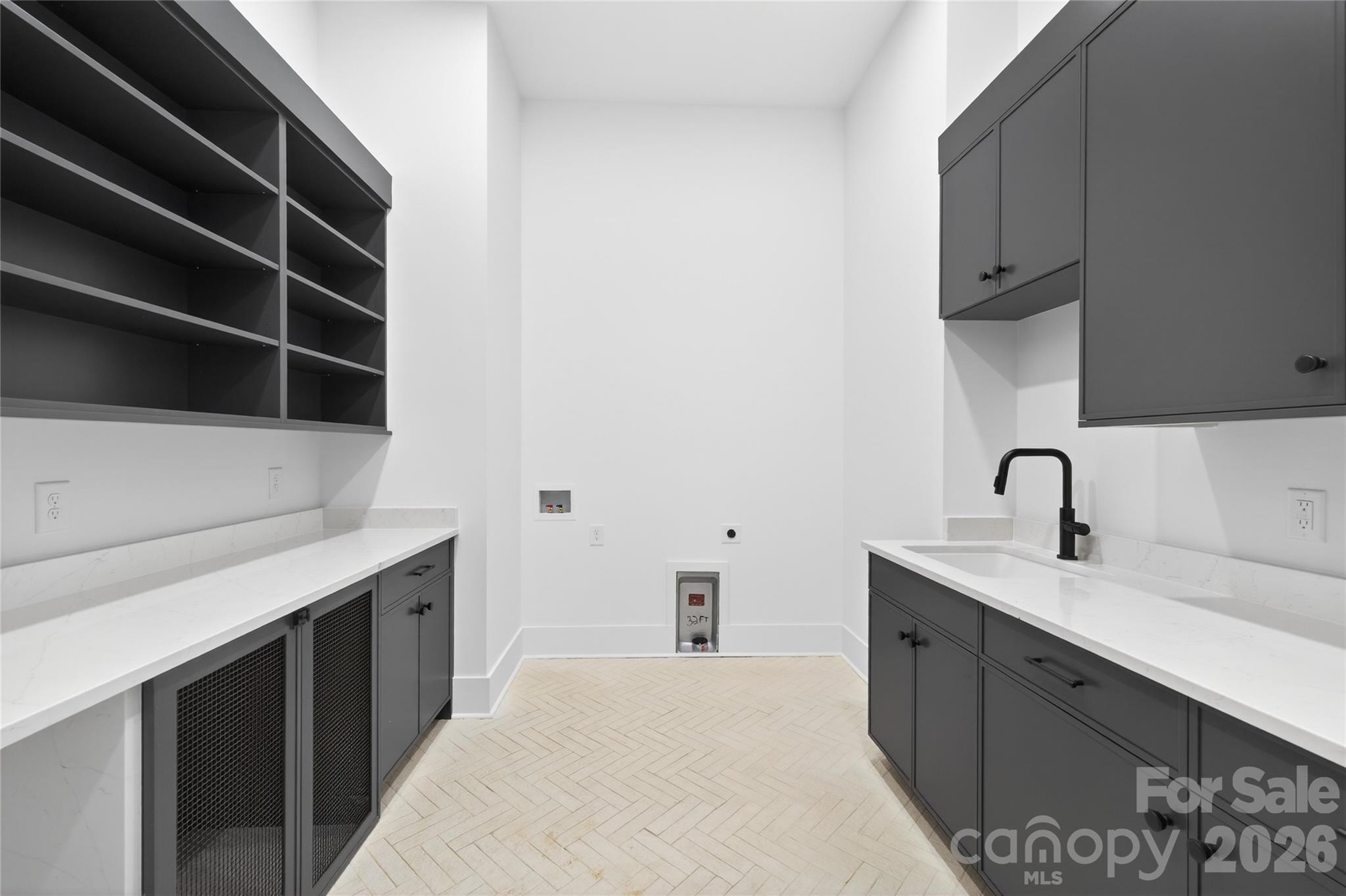 1209 Meadowood Lane Property Photo 41