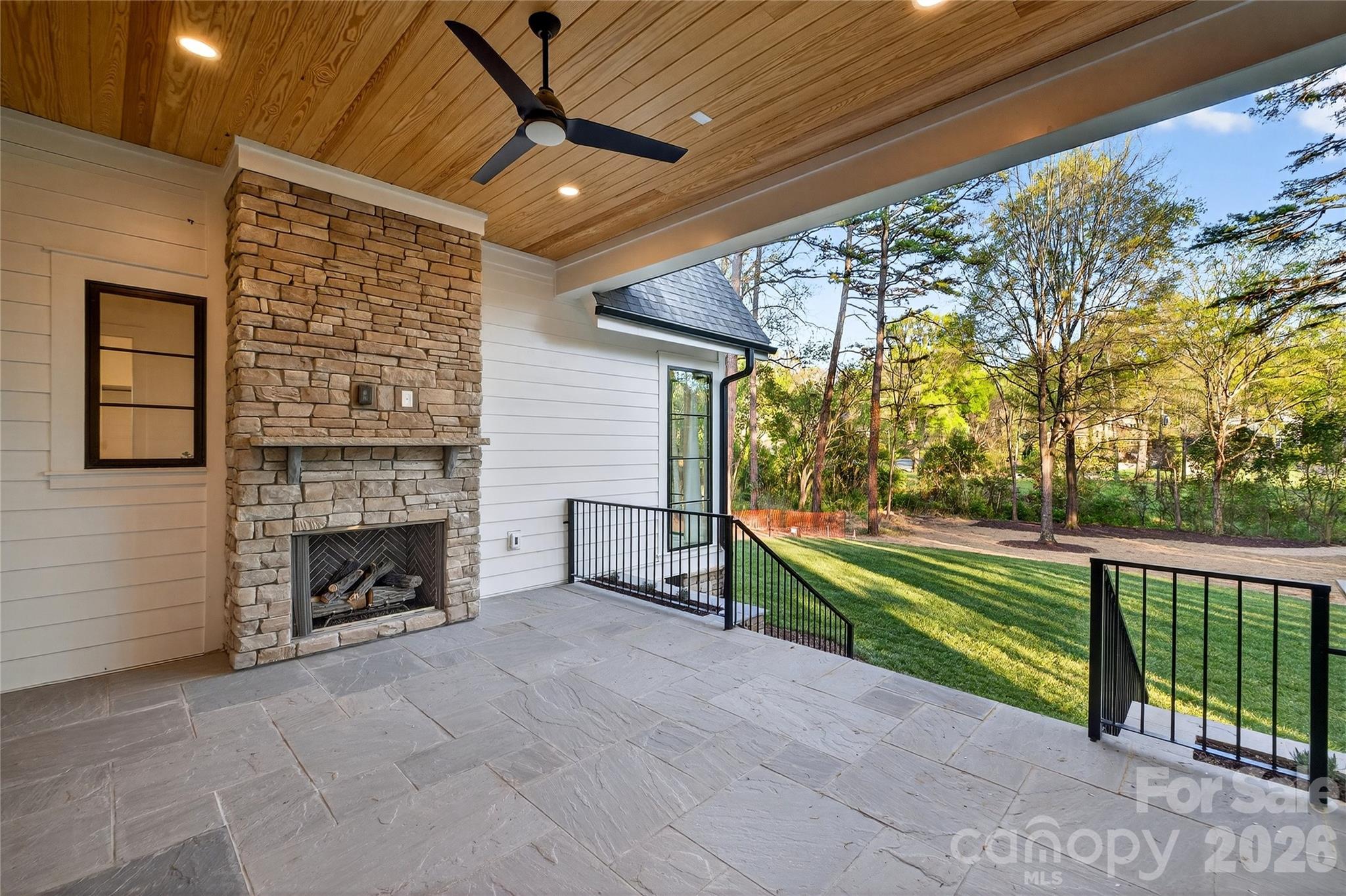 1209 Meadowood Lane Property Photo 42