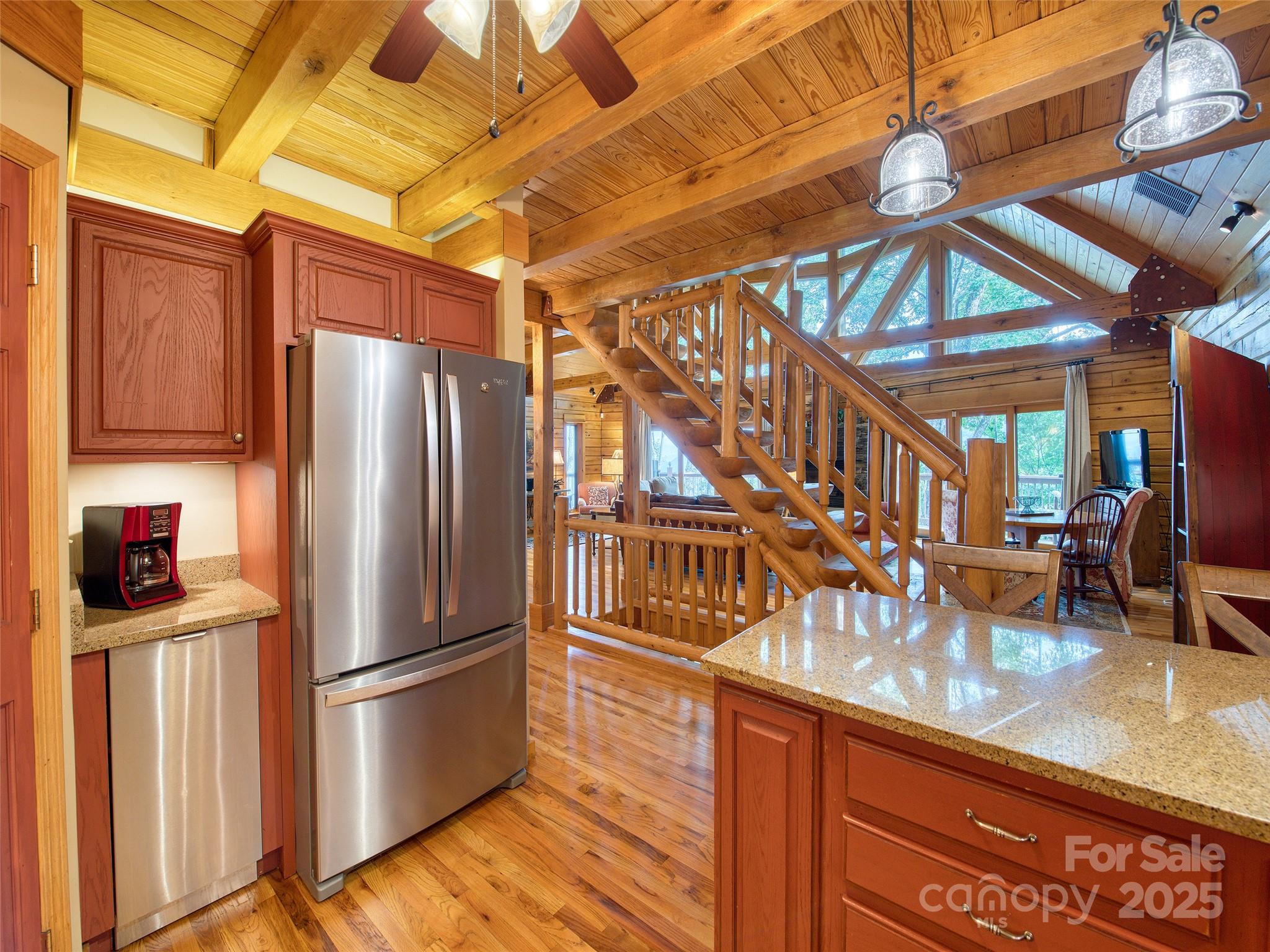 382 Walela Trail Property Photo 17