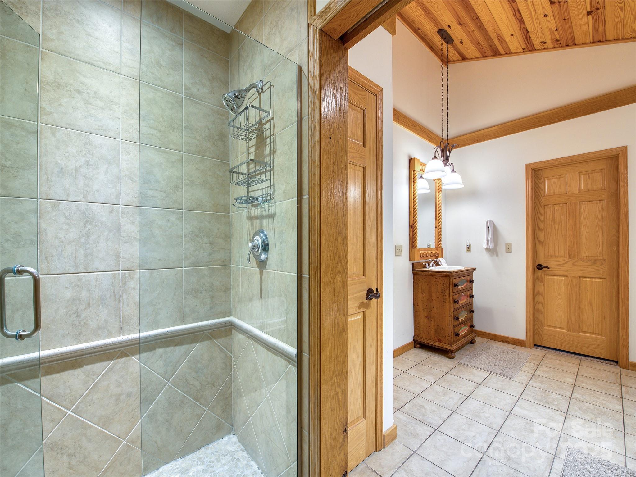 382 Walela Trail Property Photo 28
