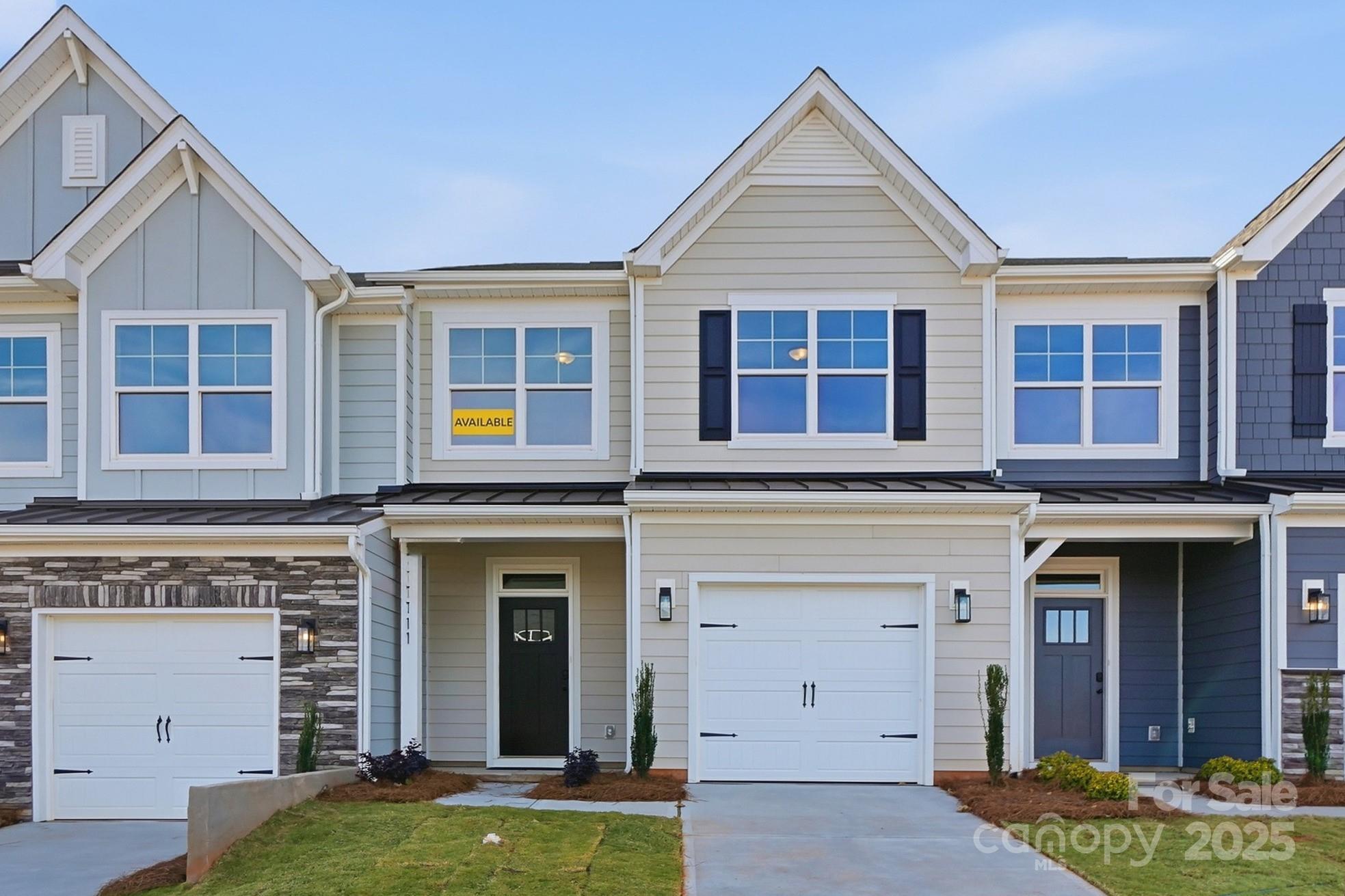 111 Viburnum Road Property Photo 1