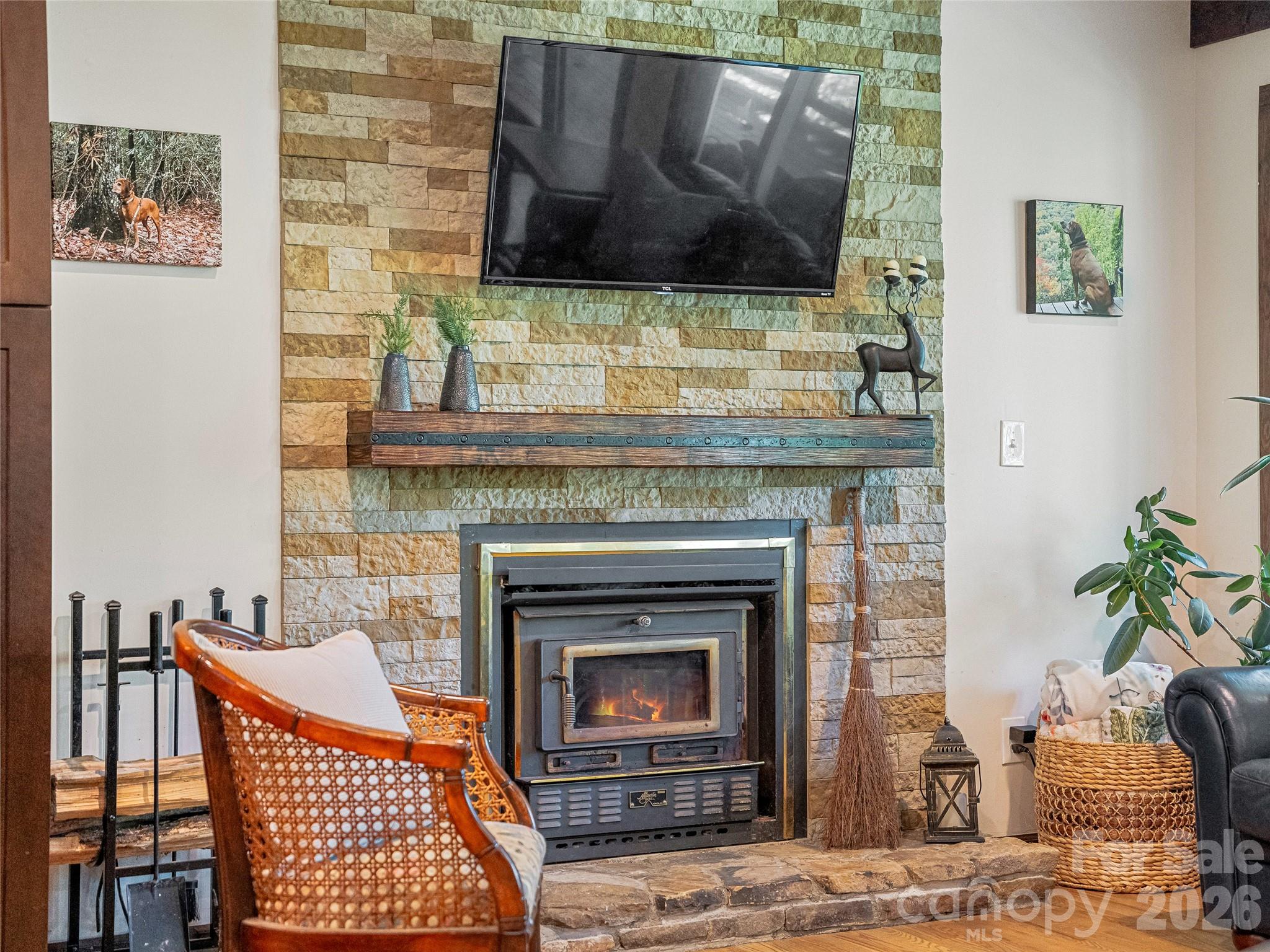 382 Black Oak Cove Road Property Photo 15