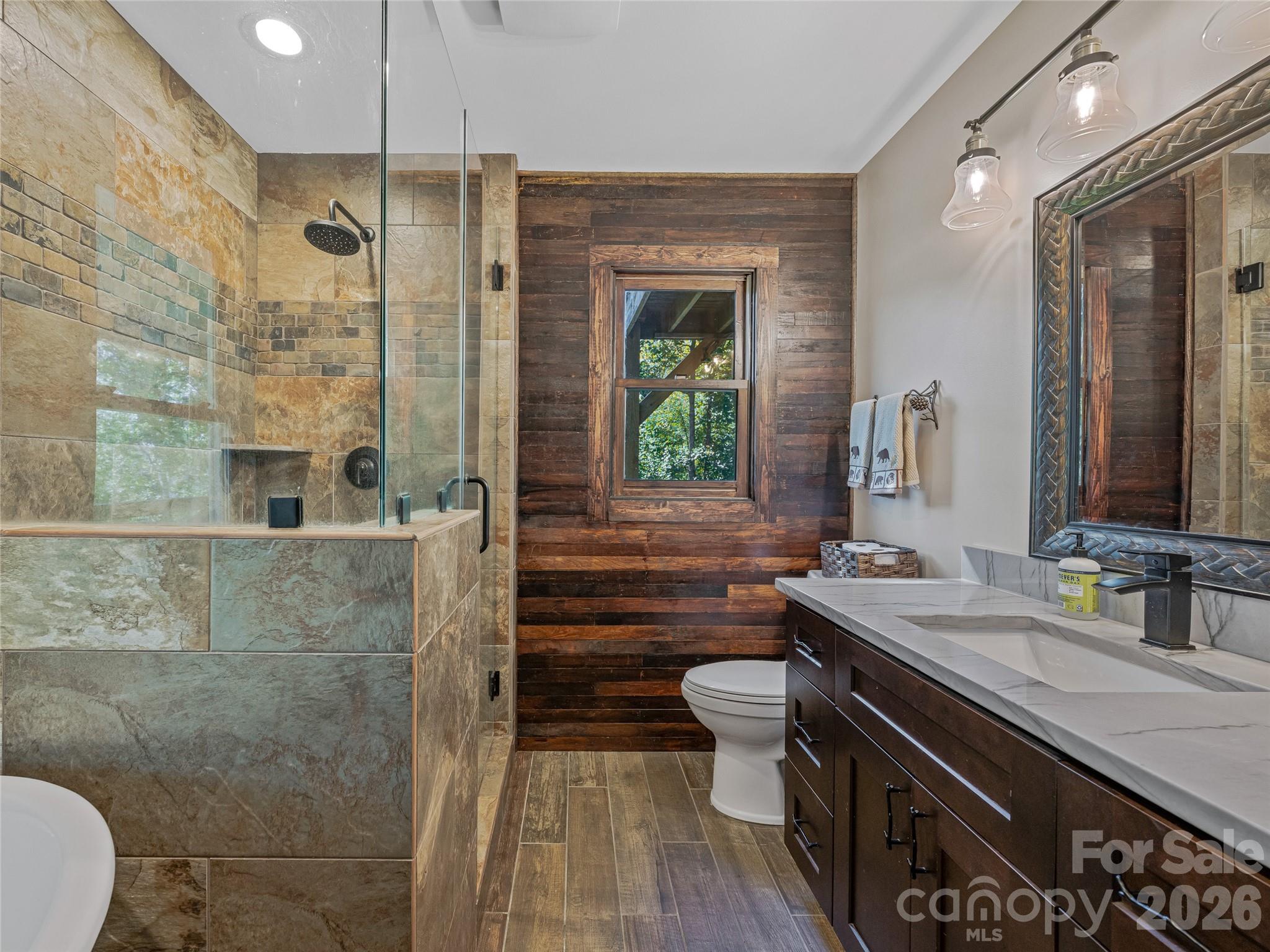382 Black Oak Cove Road Property Photo 20