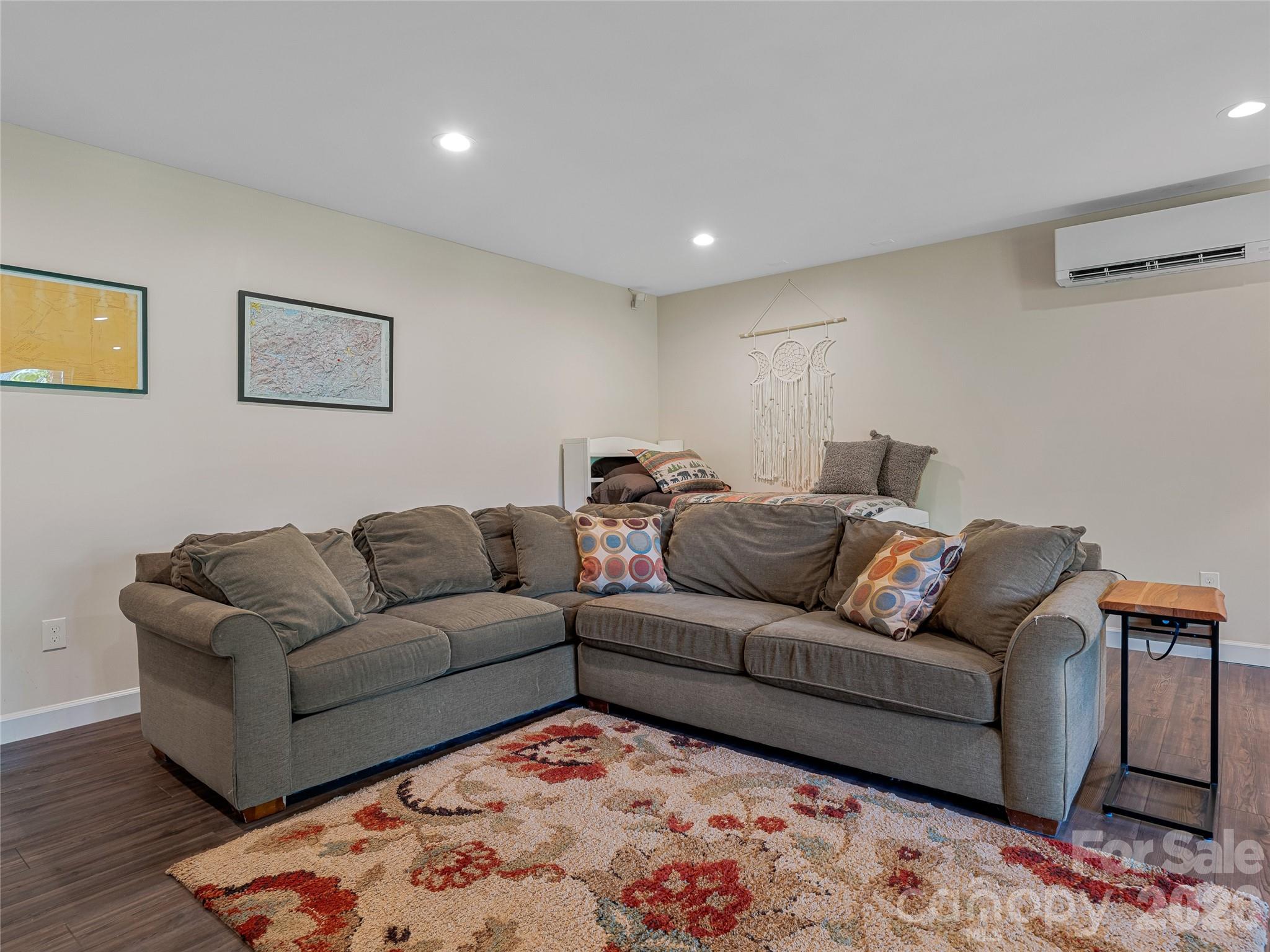 382 Black Oak Cove Road Property Photo 34