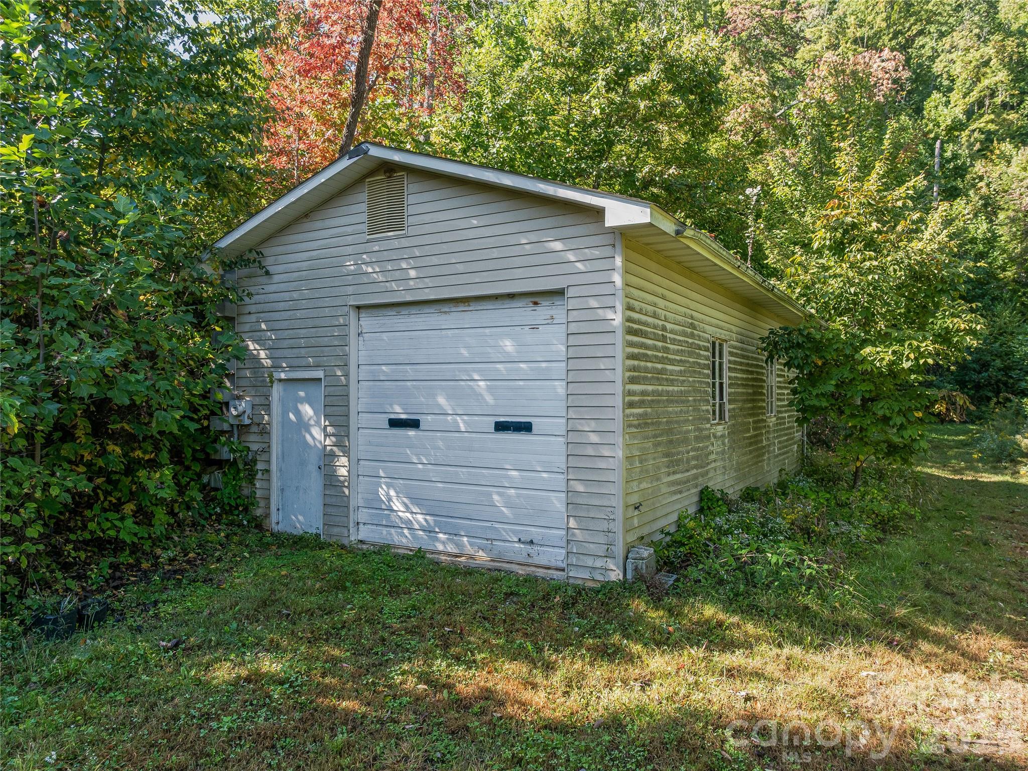 382 Black Oak Cove Road Property Photo 43