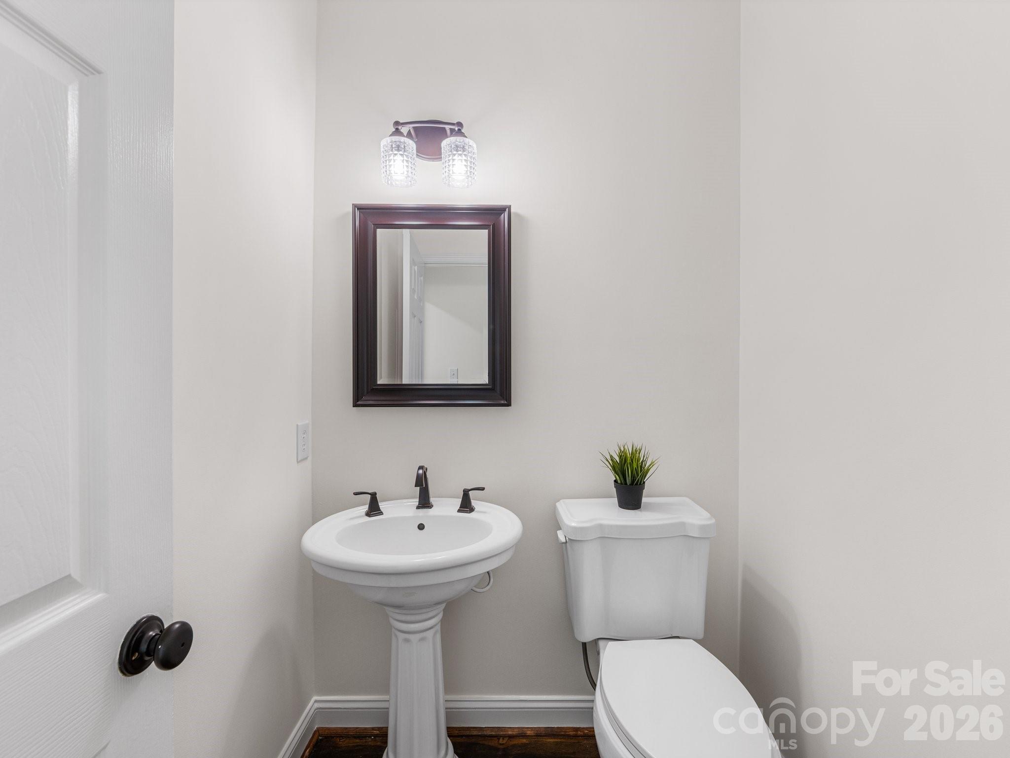5619 Mountain Point Lane Property Photo 12
