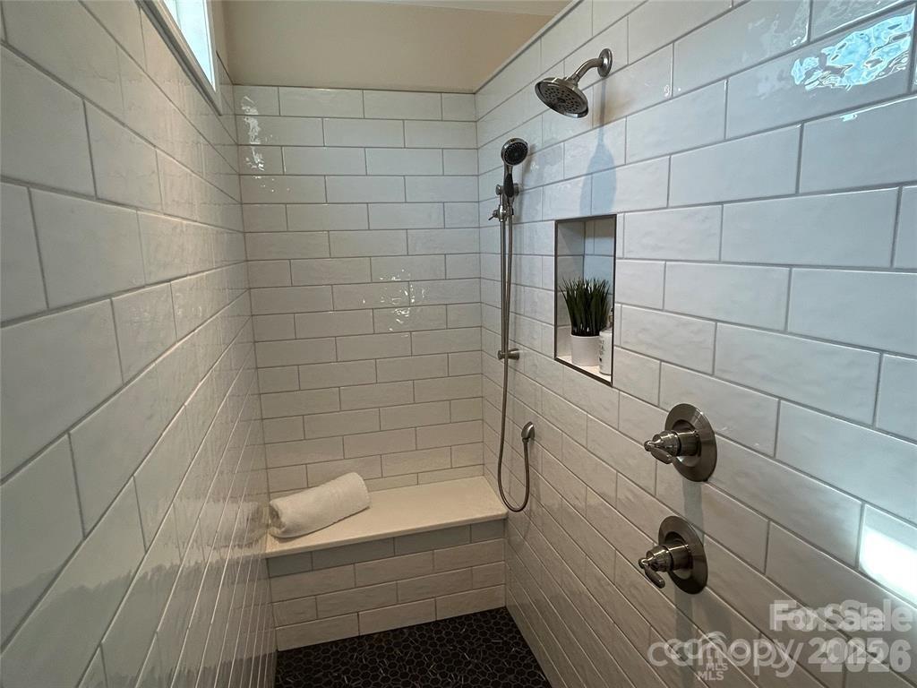 5044 Silver Trace Lane 101 Property Photo 7